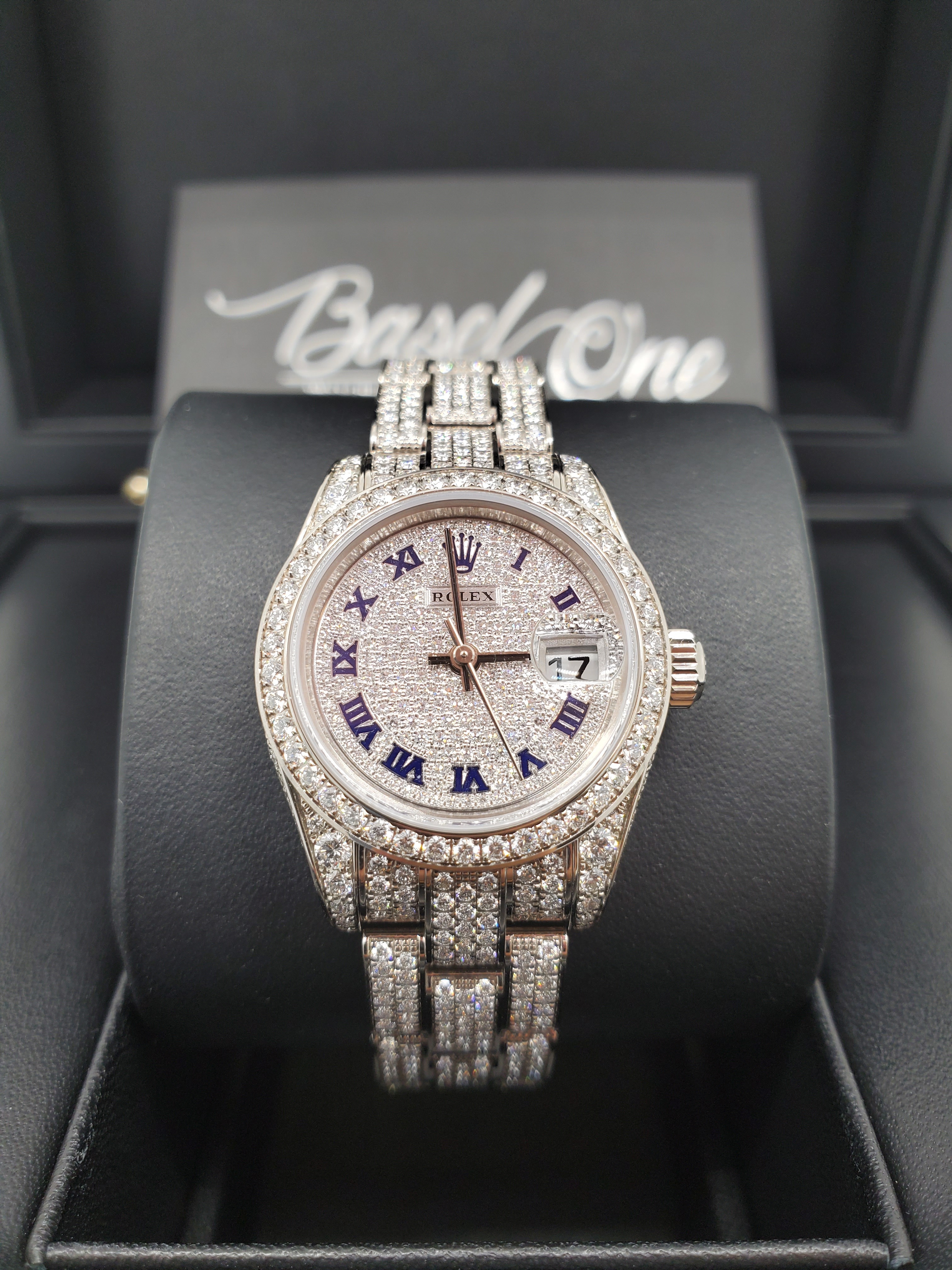 BRAND NEW DISCONTINUED ROLEX 179459 DIAMOND-PAVED DIAL WHITE GOLD AND DIAMOND LADY-DATEJUST OYSTER STRAP 26 MM