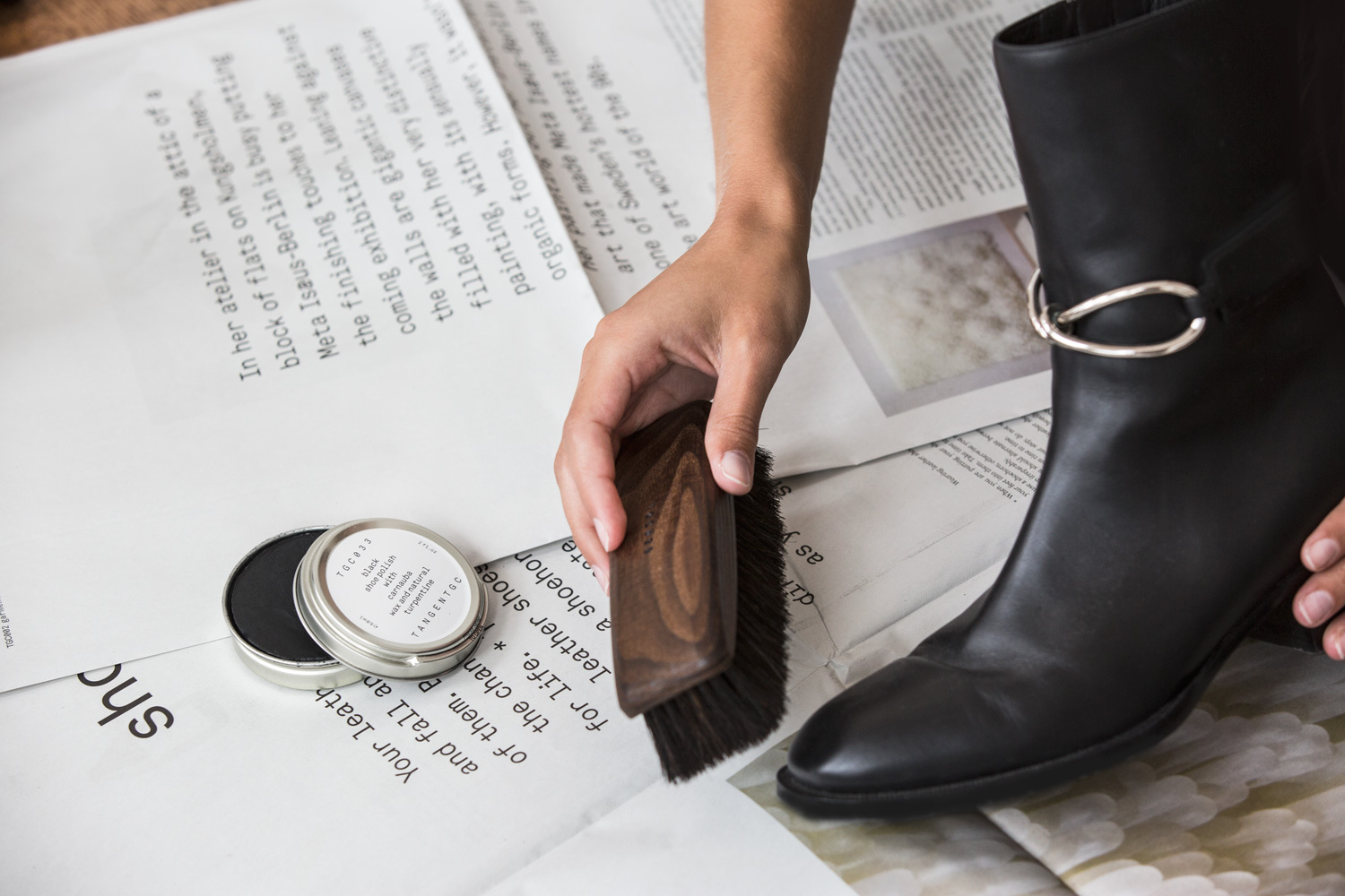 TANGENTGC - 《風行》深色系鞋靴馬毛刷