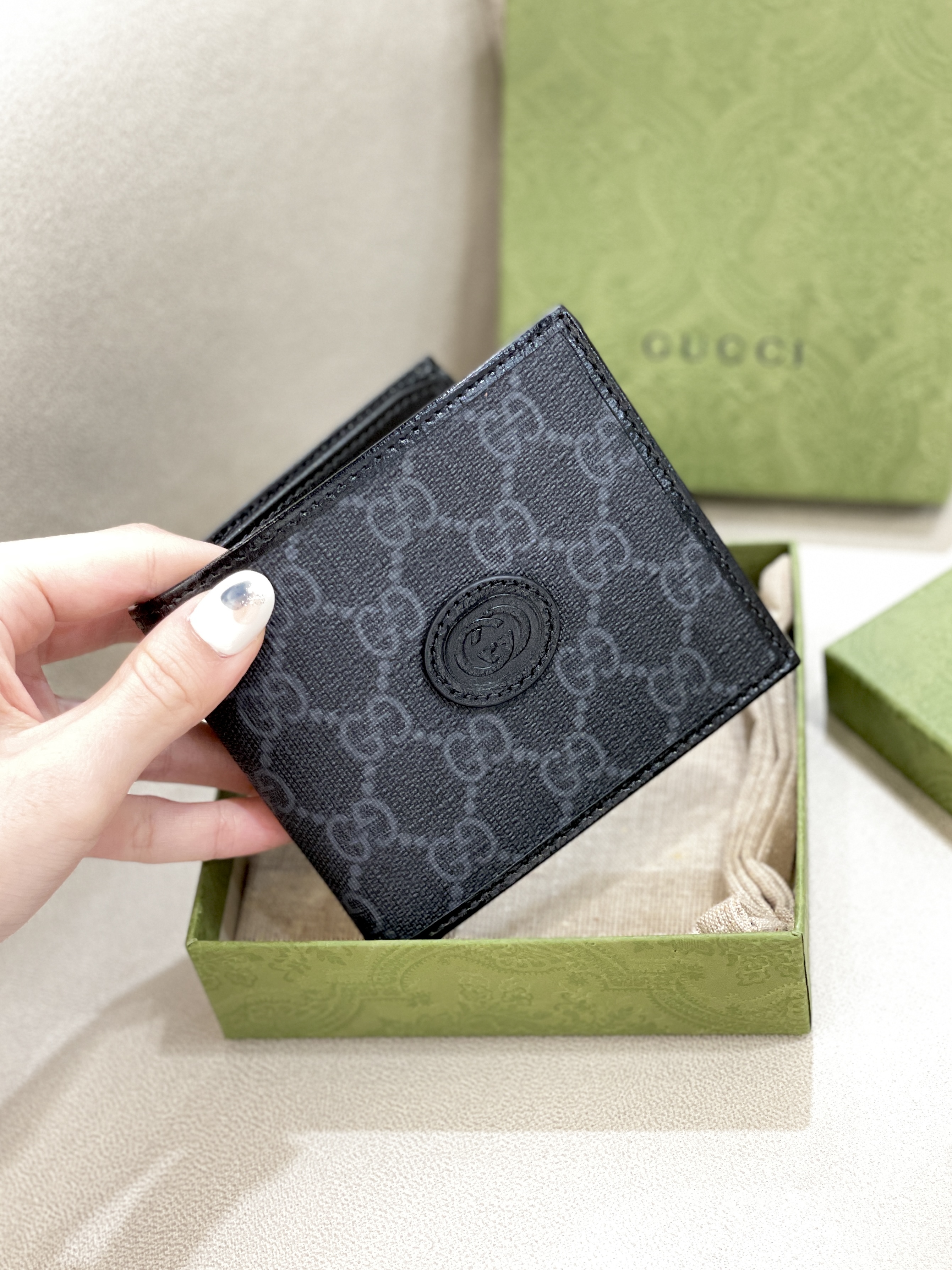 GUCCI Wallet with Interlocking G