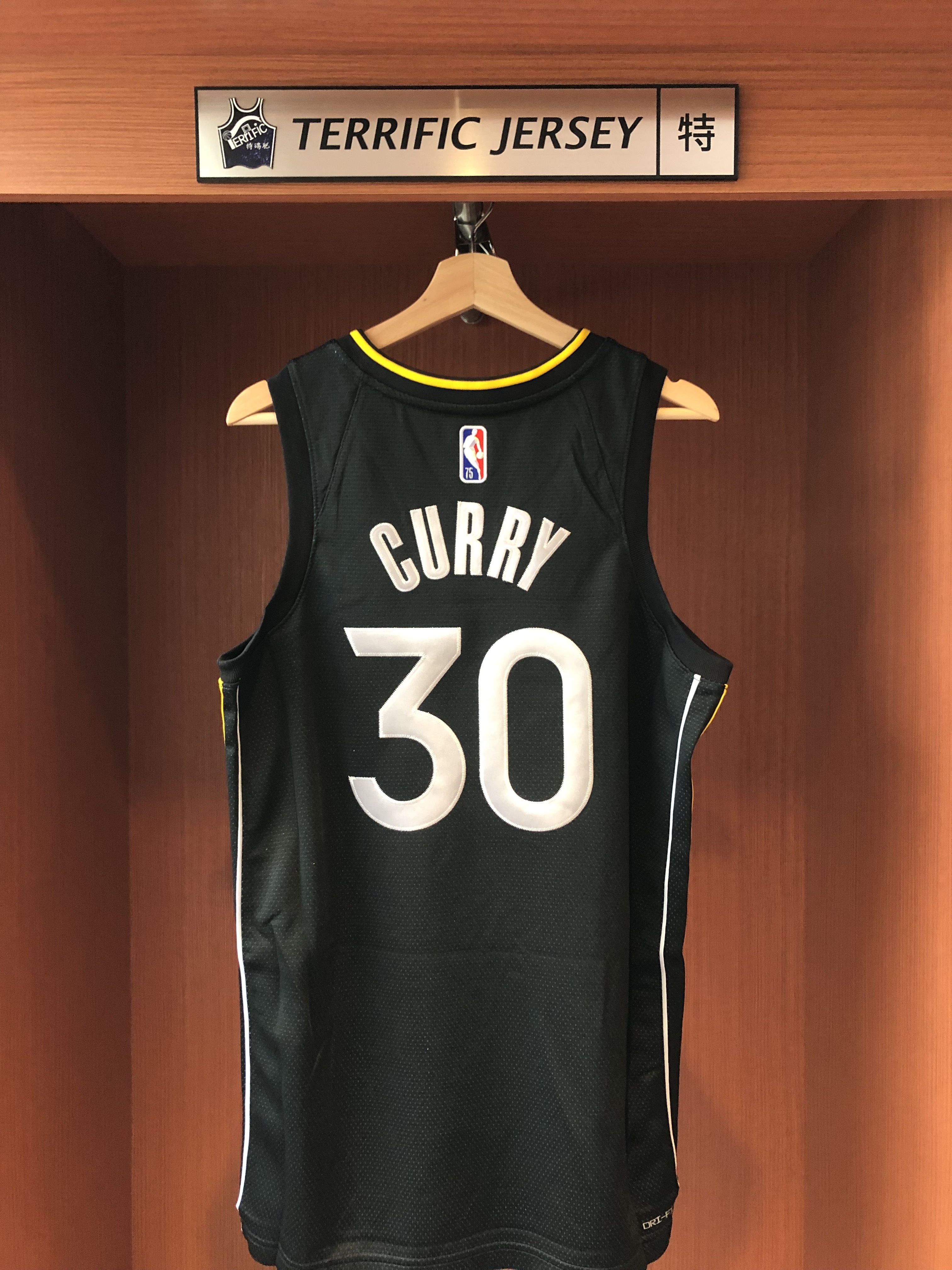 NBA球衣 Stephen Curry 金州勇士MVP黑 75周年 鑽石標 Select Nike Swingman 球迷版 電繡 全新