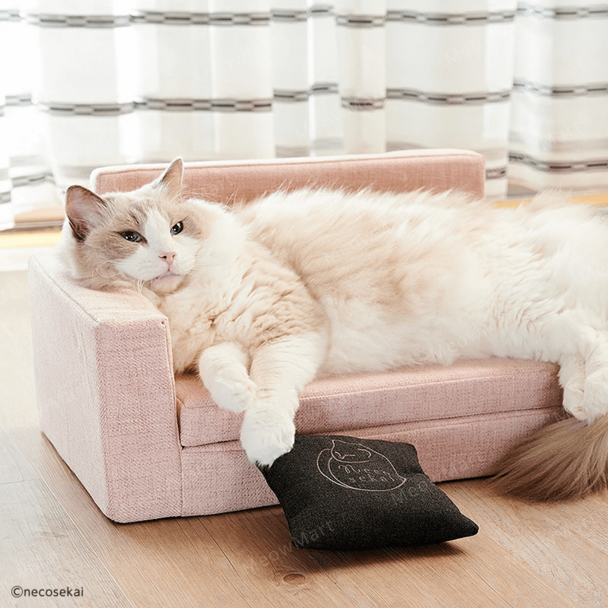 【現貨6折】日本necosekai貓咪防水梳化床 (送迷你咕𠱸)