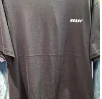 [S] NERDY ESSENTIAL 1/2 SLEEVE T-SHIRT,BLACK, PNEU22KG02010 (SN31)