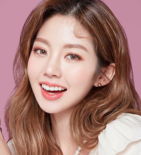 Lenstown Lighly  每日拋棄彩妝隱形眼鏡｜每盒20片 ( Pure Brown )