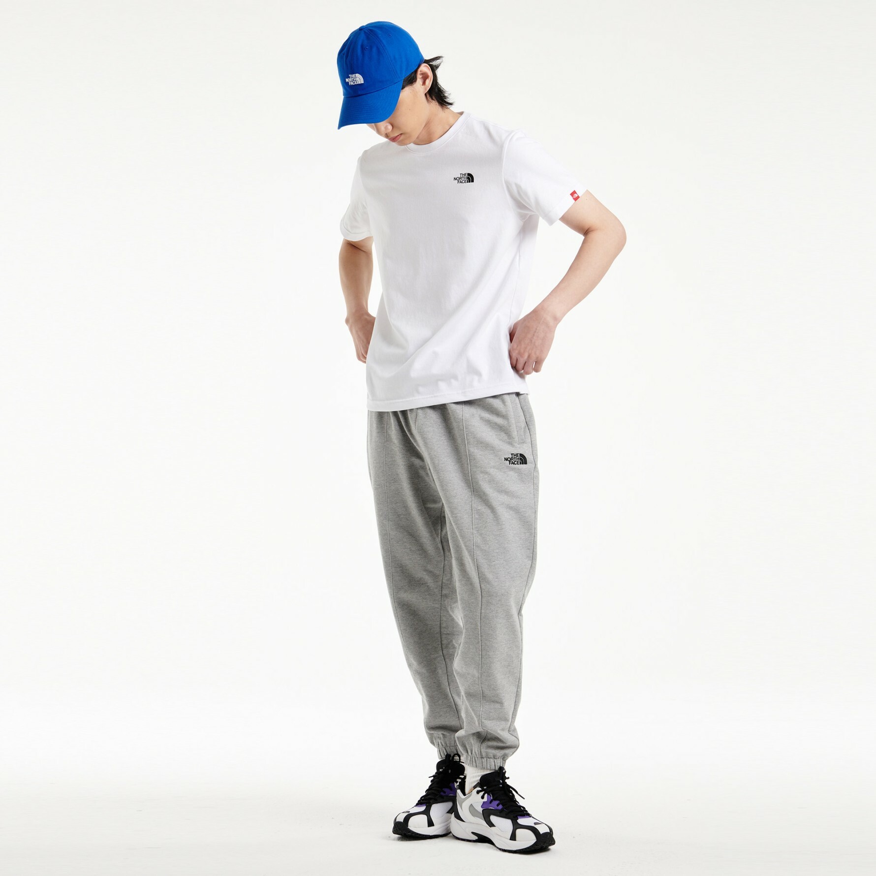 THE NORTH FACE COMFY JOGGER 慢跑 運動 縮口褲 長褲 深灰 NP6KN04L