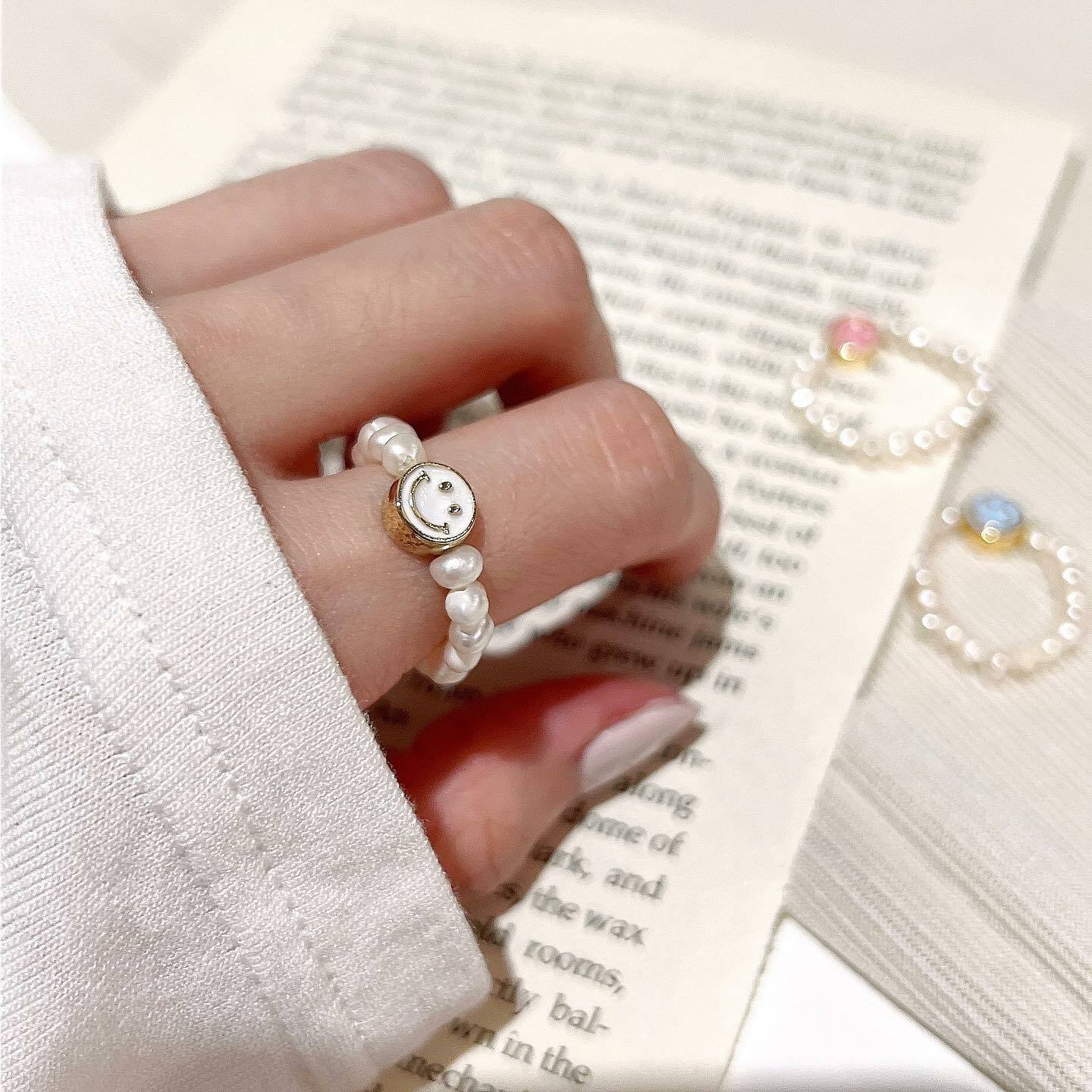 韓國微笑天然珍珠戒指。五色