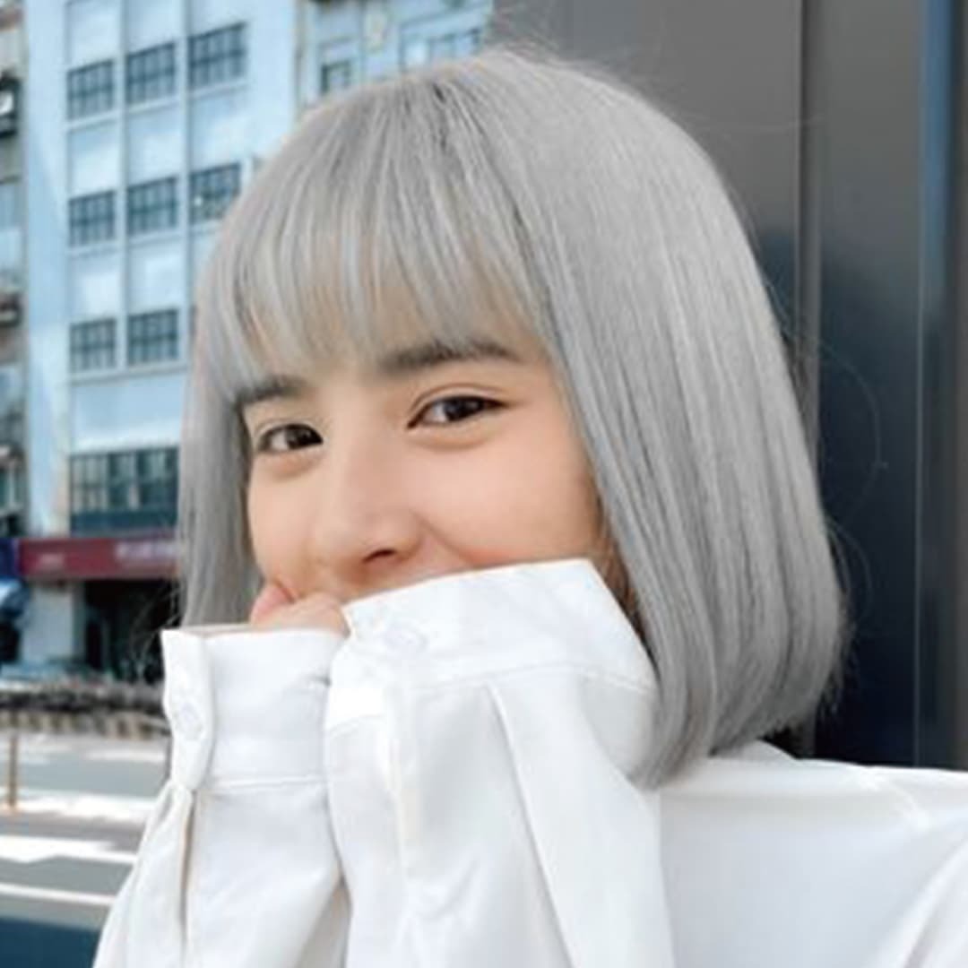 Henry染髮作品：銀白色染髮