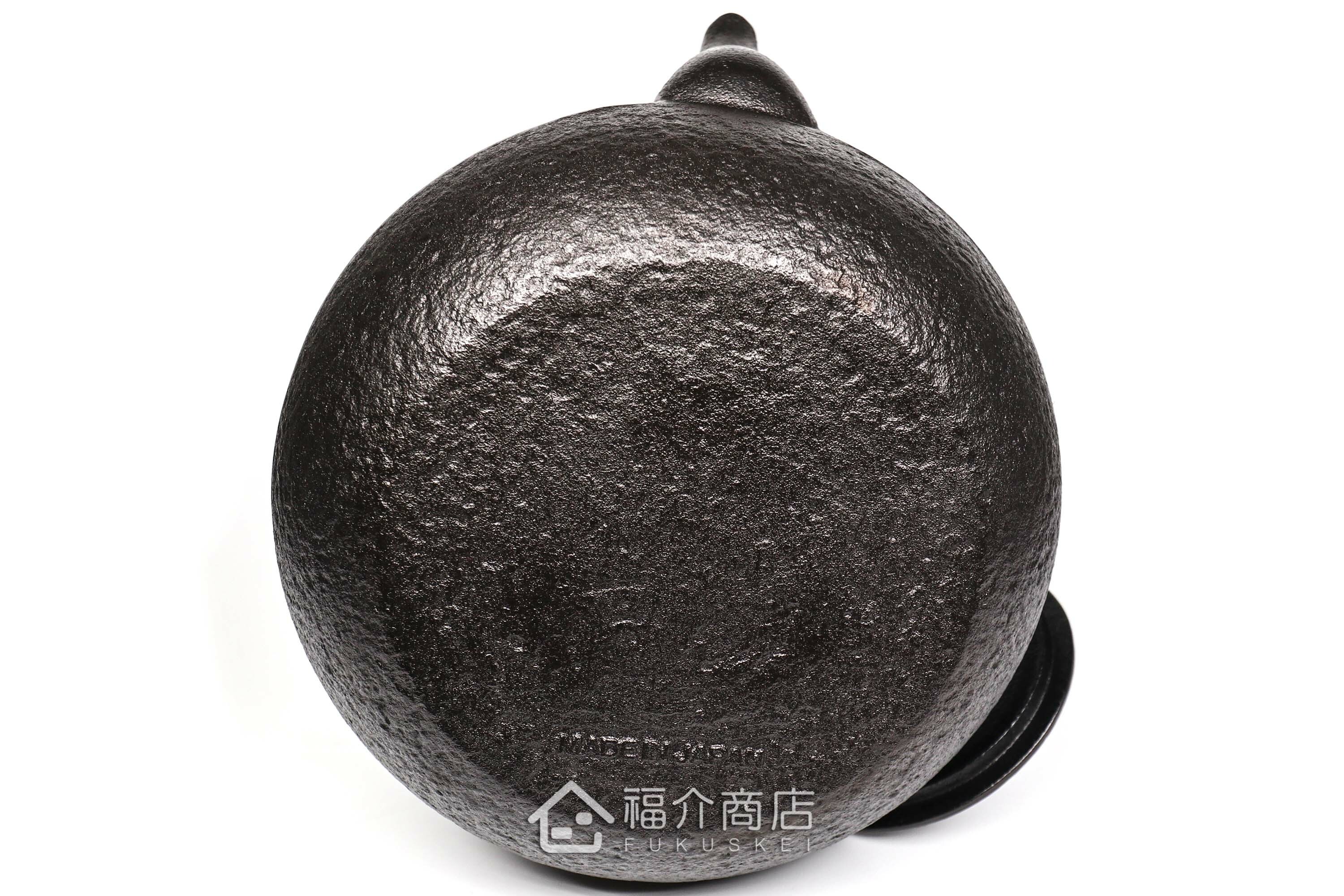 黑色的泡茶煮水鐵壺