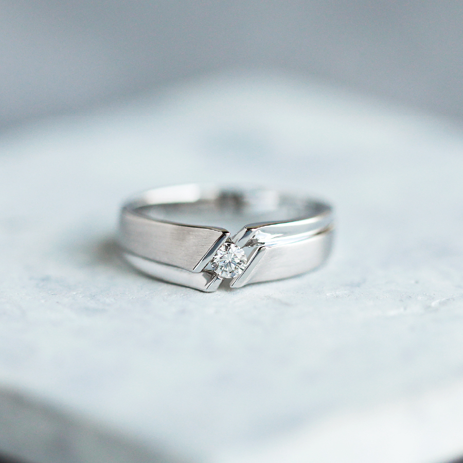 乘風而飛 － 15分鑽石男戒