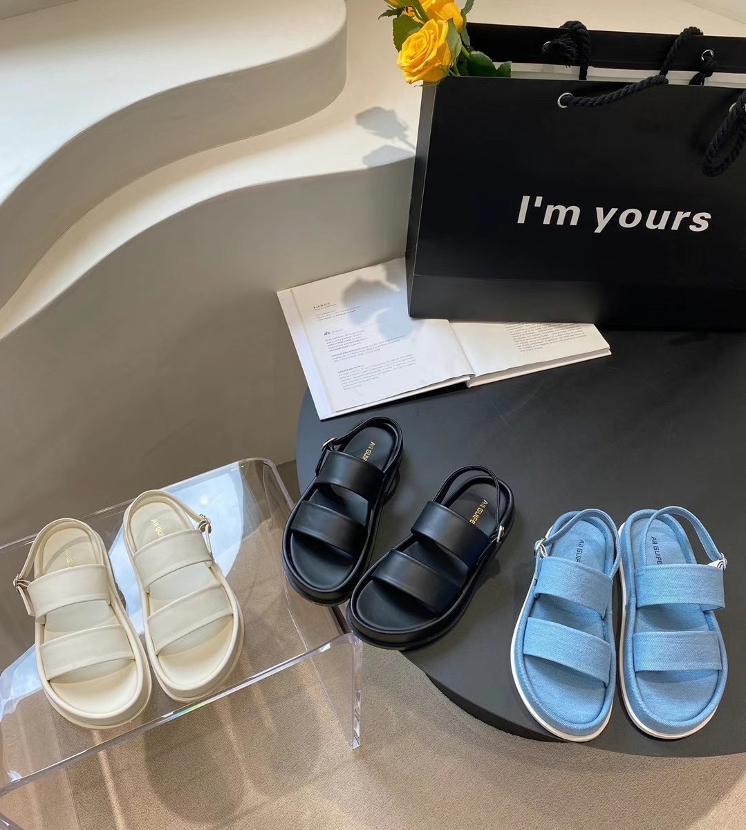 二字寬帶厚底涼鞋