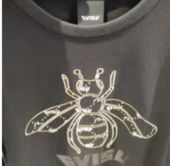[S] EVISU BEE EMBROIDERY LOOSE FIT SHORT SLEEVE T-SHIRT,BLACK, EU2UTS702-BLACK (SEV35)