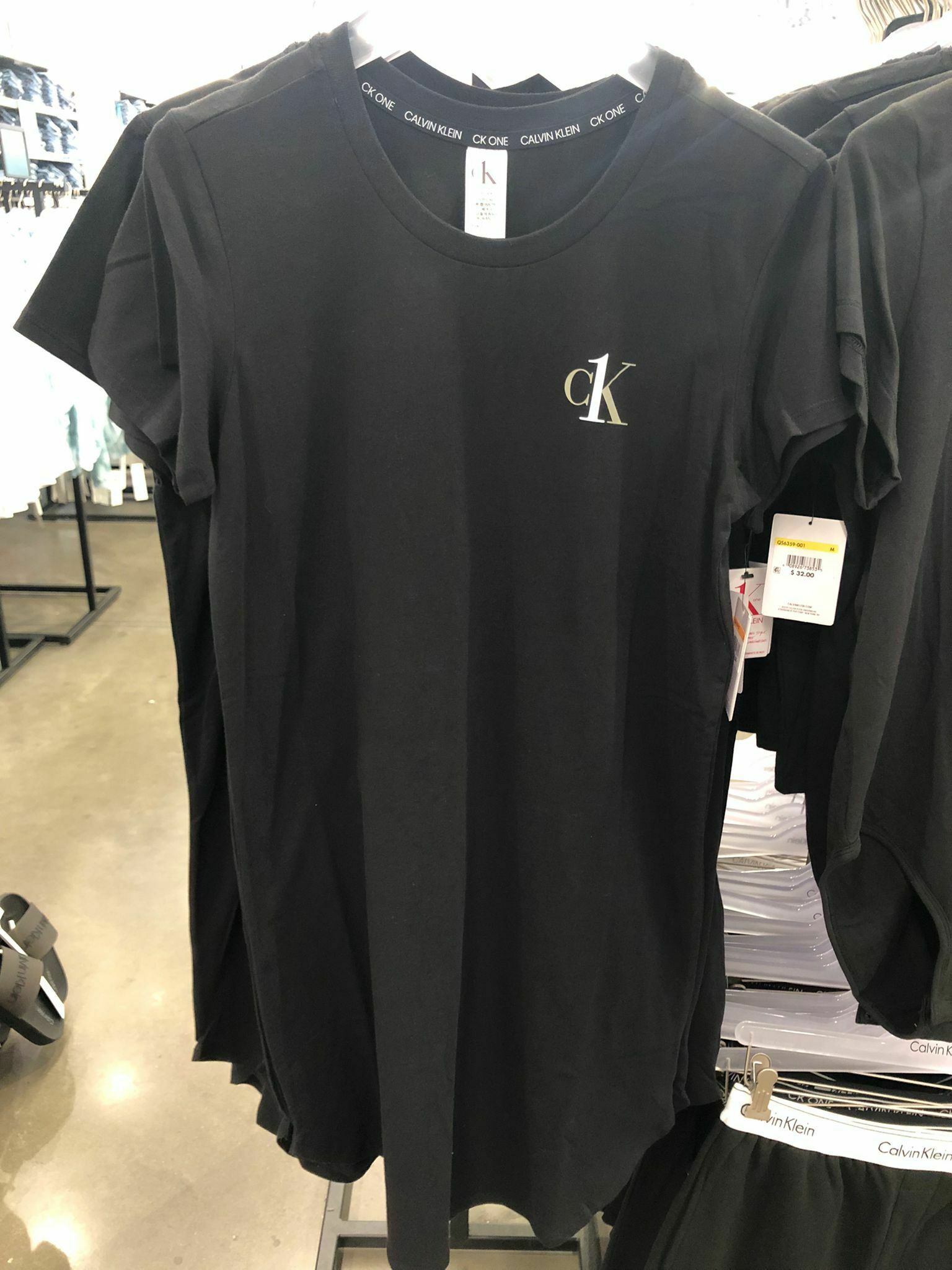 [S] CALVIN KLEIN CREWNECK SLEEP NIGHTSHIRT, BLACK, QS6358-001 (SCK37)