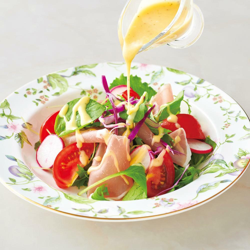 Salad-with-Lemon-Honey-dressing-Sugi-Bee-Garden