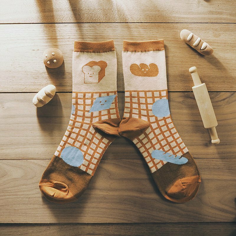 右手超人｜絕版｜襪子｜大麵包