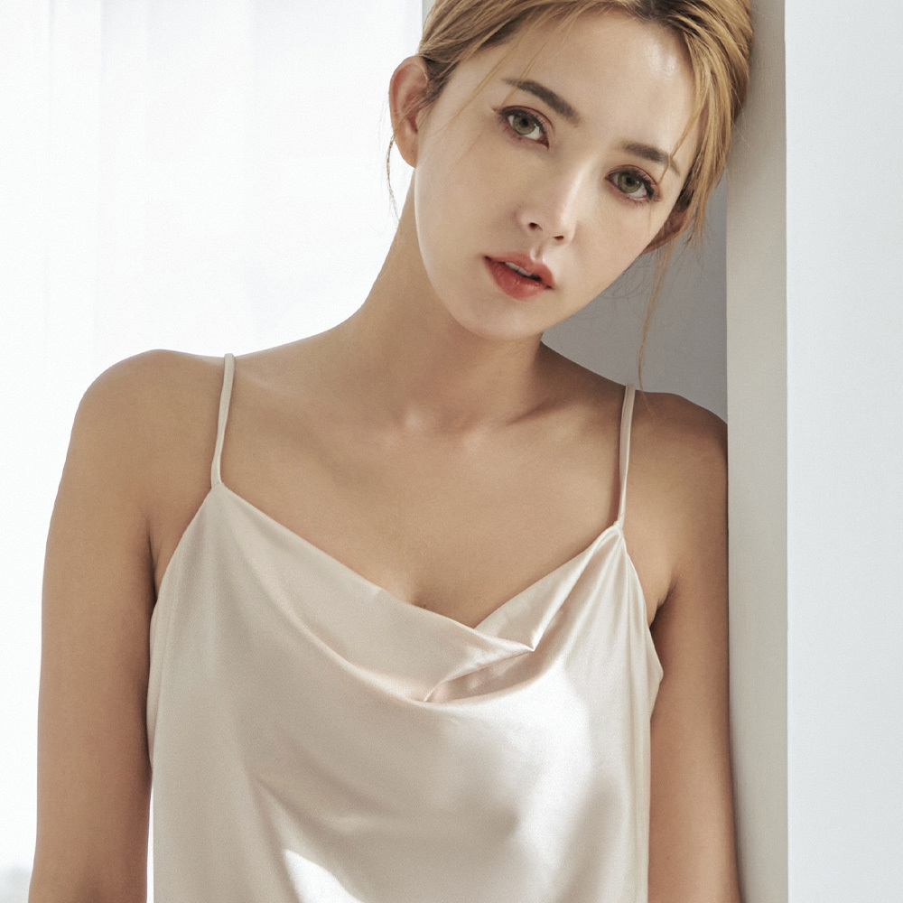 【Dream Forest】Cowl Neck Satin Pyjamas Top (Champagne Gold)