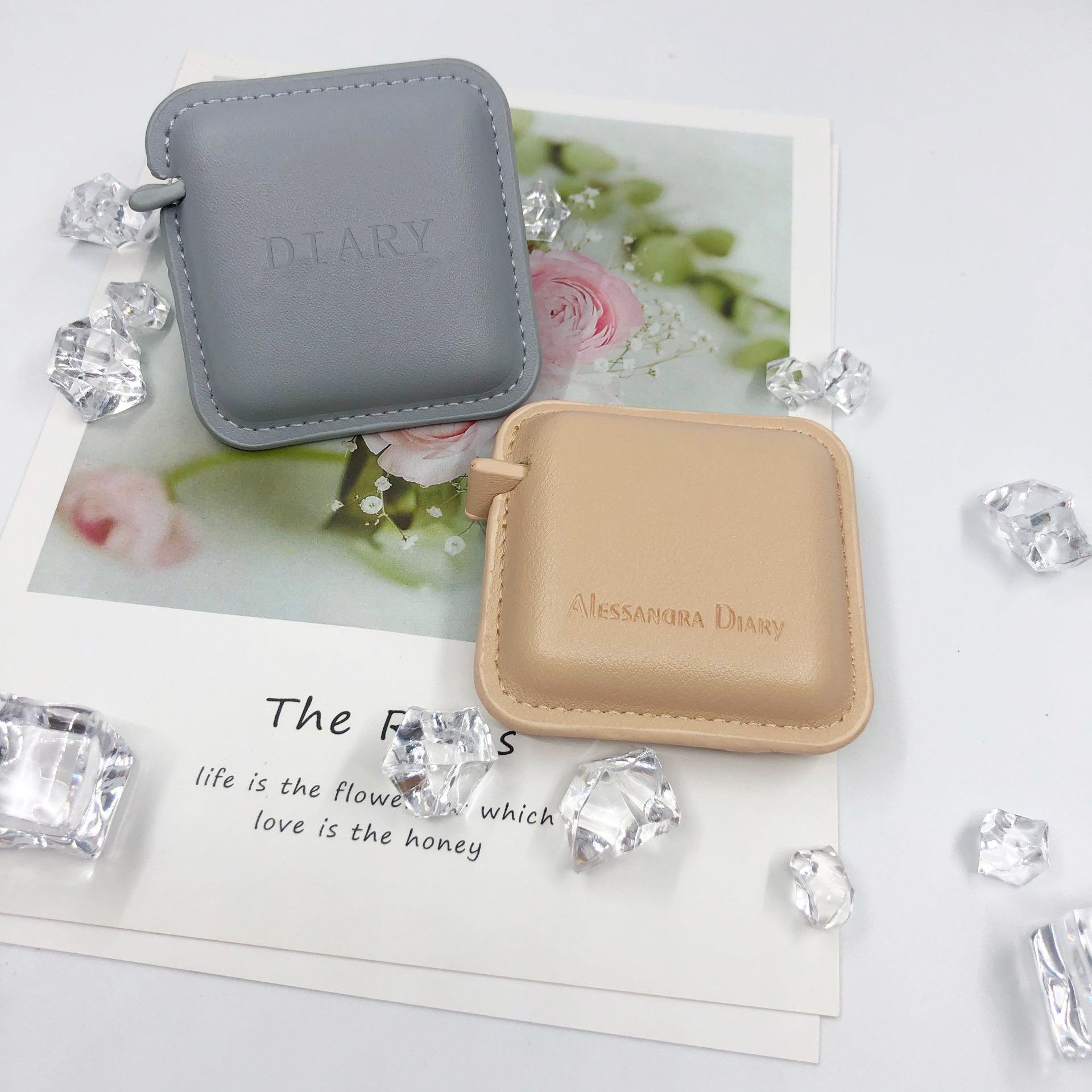 厚款PU皮革壓邊方形迷你捲尺訂製測量器