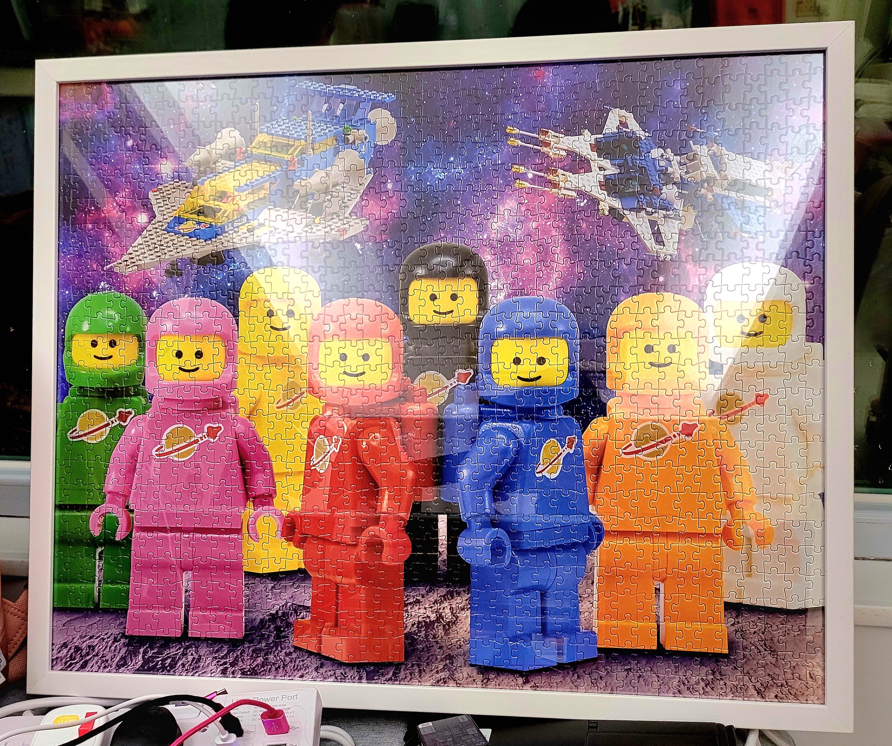 (極罕有推介)  向世界出發！ Lego Space Puzzle  1000塊 **連白色掛牆相框***