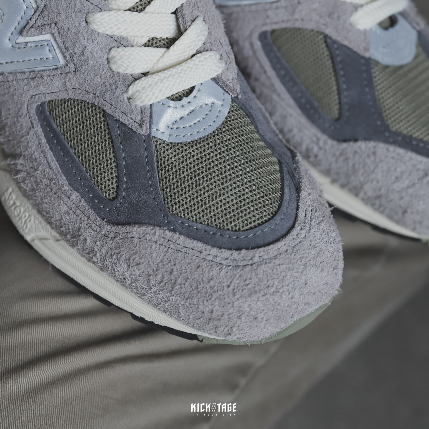 NEW BALANCE X TEDDY SANTIS 990 V2 灰色元祖灰麂皮【M990TD2】