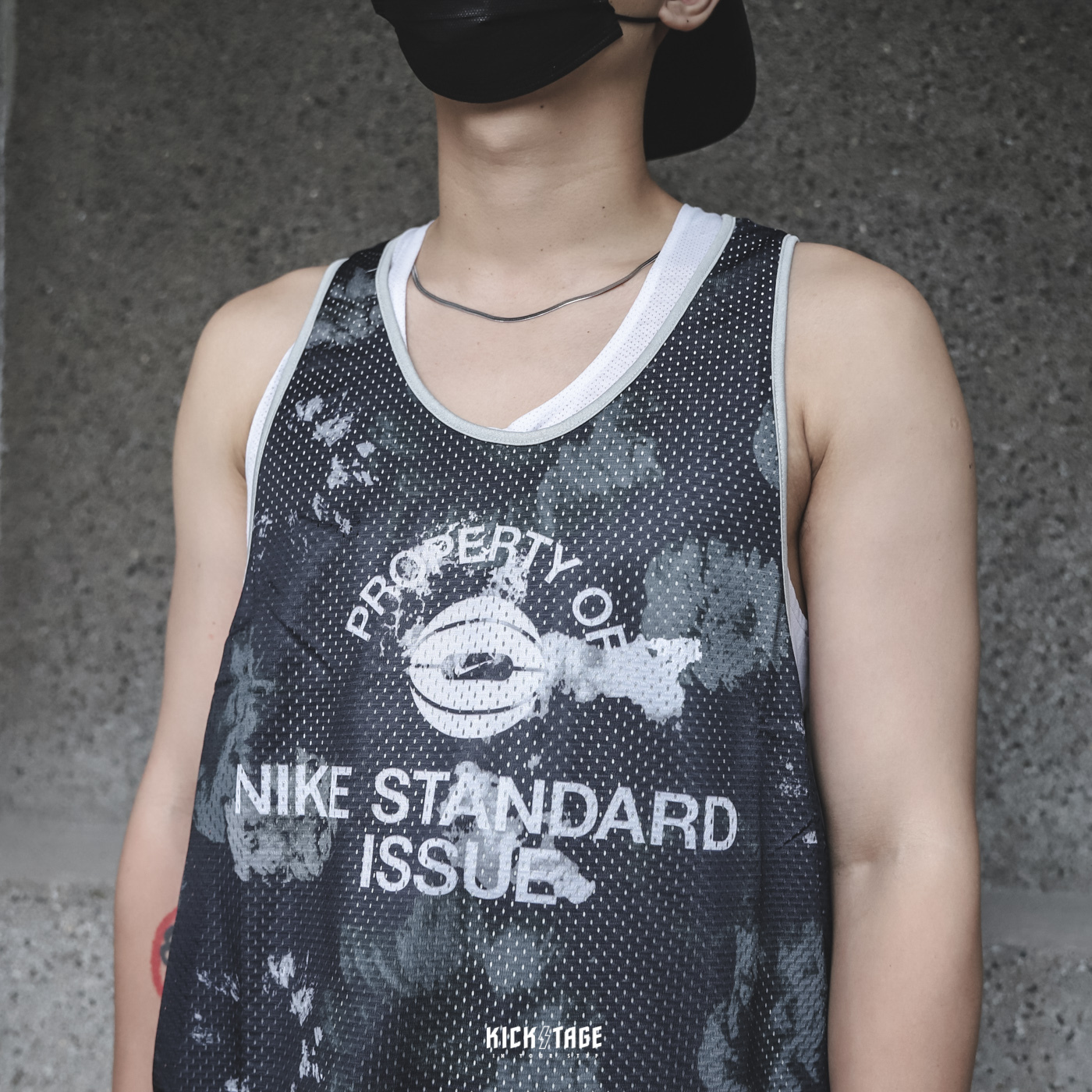**特價商品售出不退換**男款 NIKE STANDARD ISSUE Dri-FIT TANK 白色 黑色 渲染 快乾 白標 雙面穿 背心 球衣 籃球背心【DH7434-073】WHLABEL