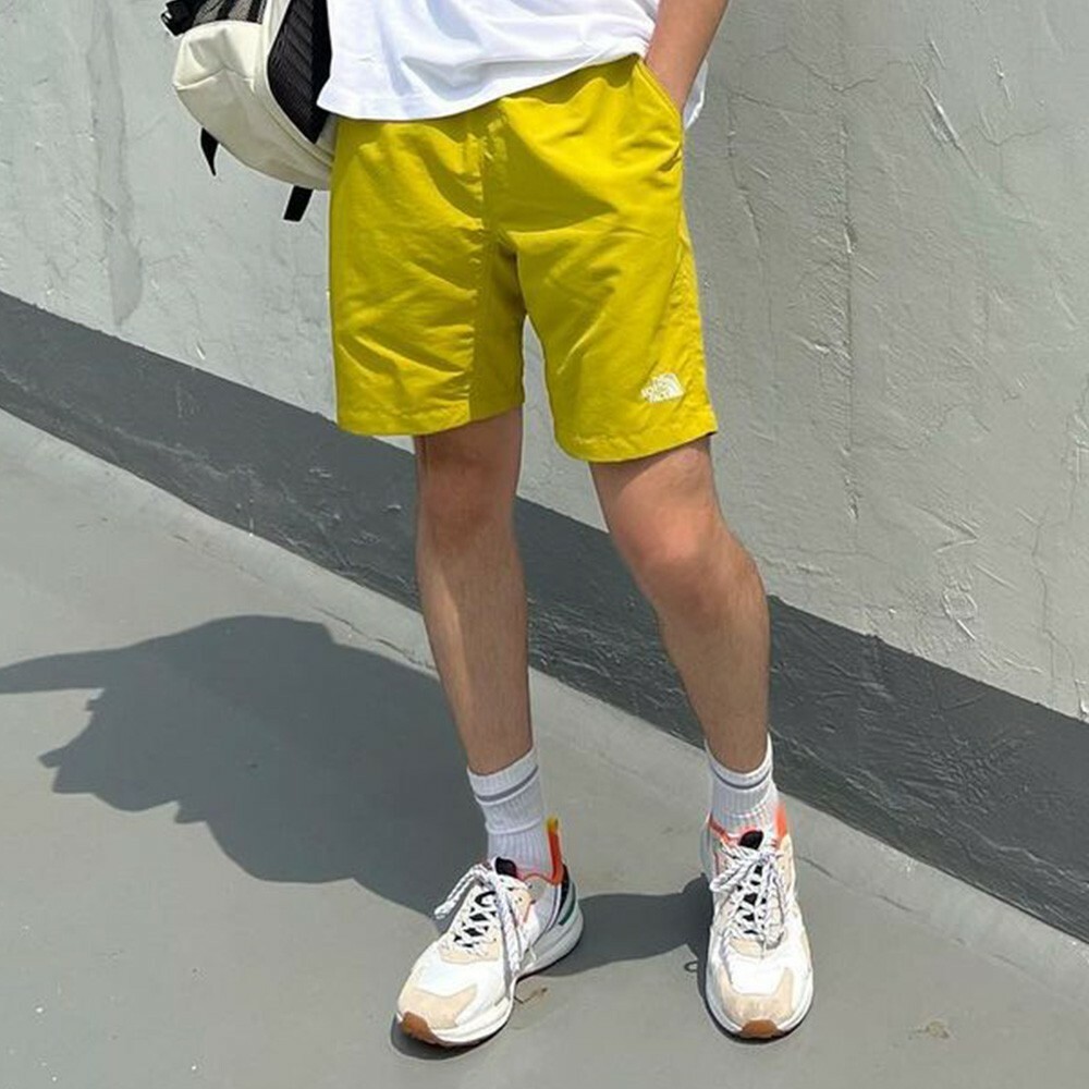 THE NORTH FACE DAILY ESSENTIAL 運動短褲 尼龍 透氣 芥末黃 NS6NN20C