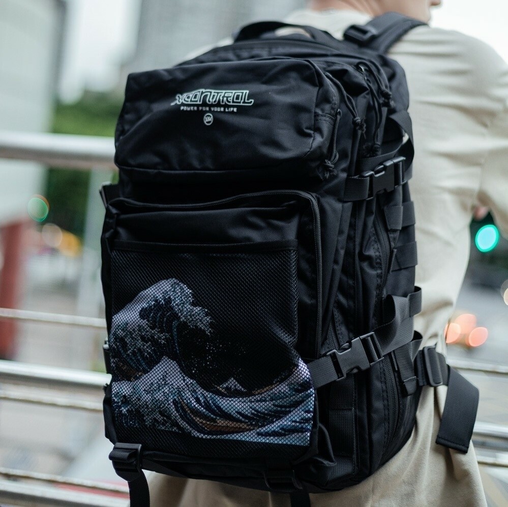 XCTRL 神奈川海浪網布後背包-黑