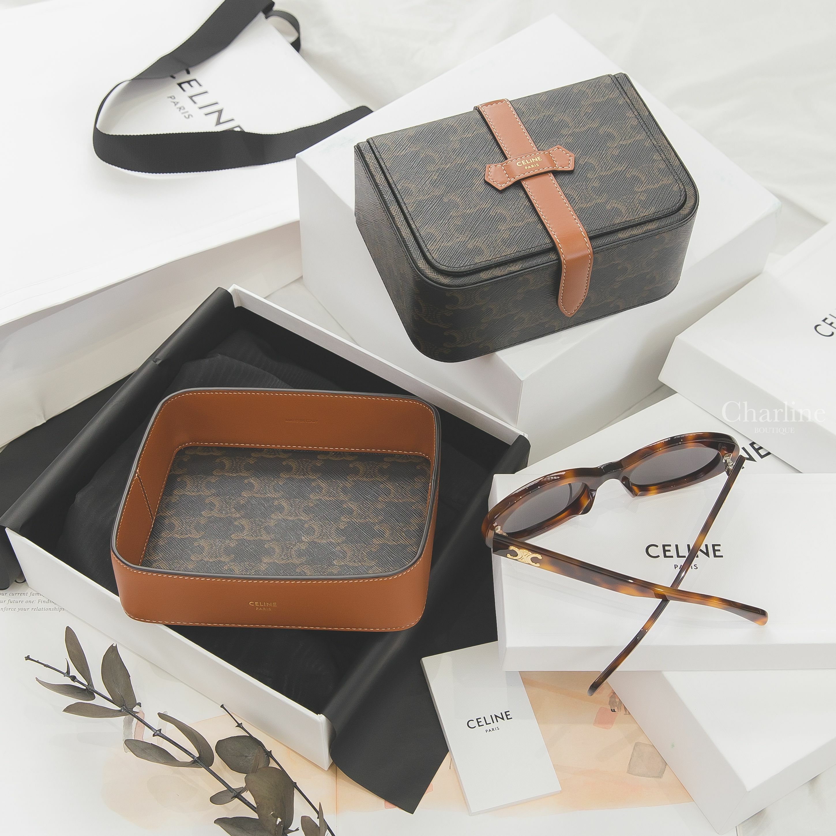 Celine Jewels Case 棕褐色凱旋門老花大型飾品盒,Celine Trinket Bowl 棕褐色凱旋門老花飾品盤,Celine Sunglasses 琥珀色橢圓框側邊金色凱旋門太陽眼鏡-Charline Boutique 精品代購