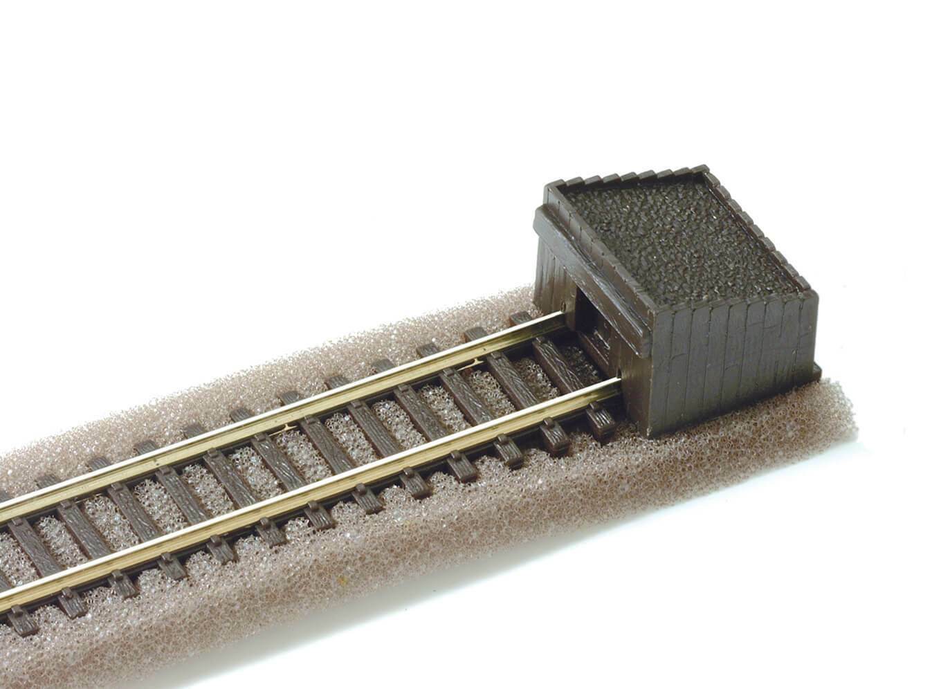 Peco ST-8 N scale Buffer Stops