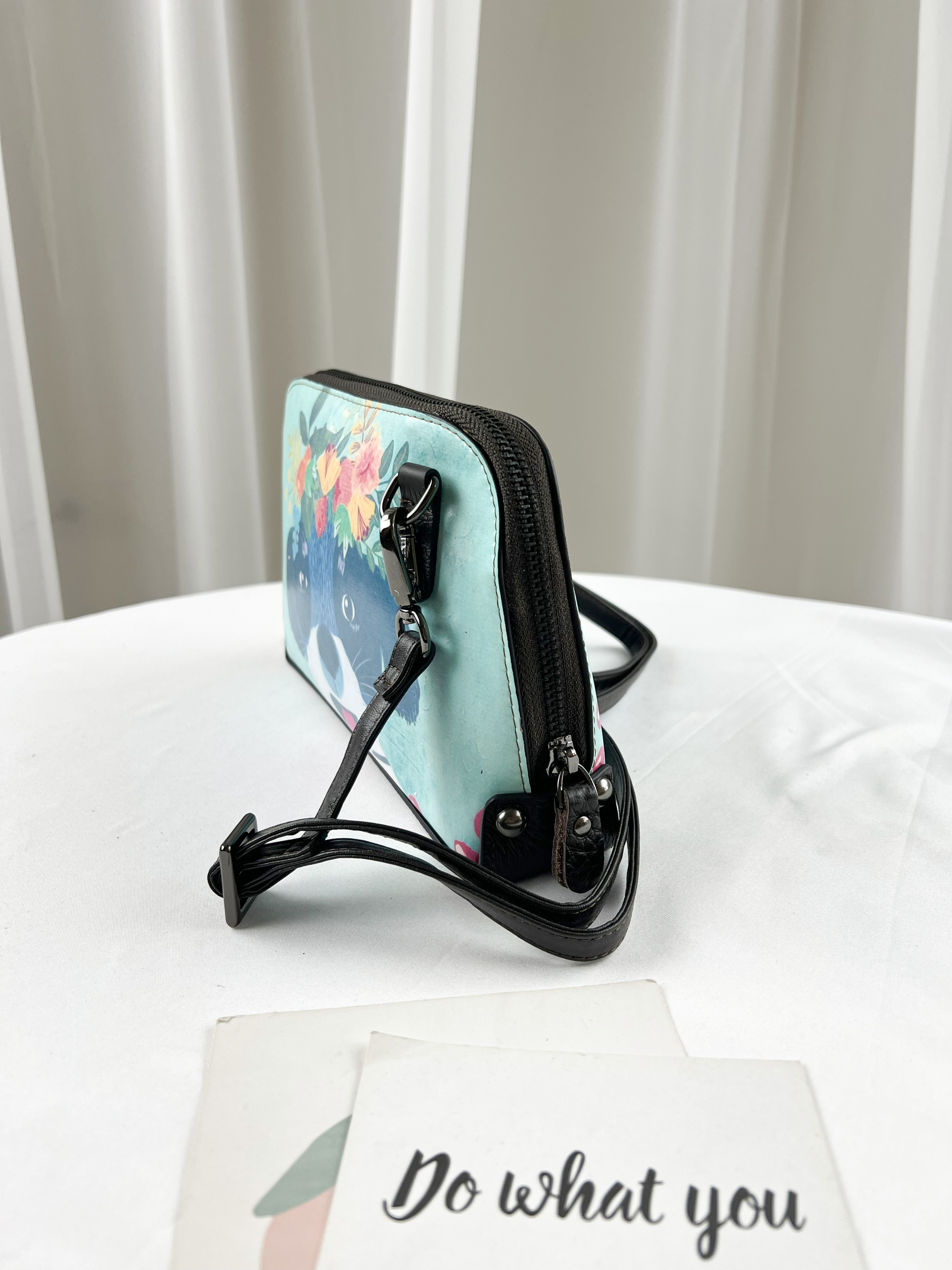 狗狗真皮防潑水手拿包 / 側背包  #SM-606