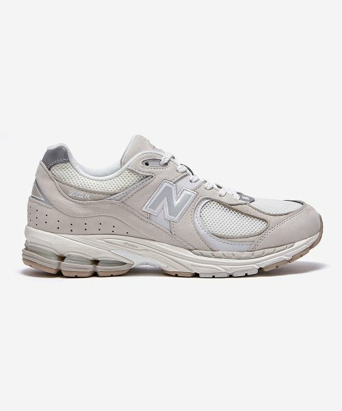 NEW BALANCE M2002RAA WHITE & IVORY 象牙白