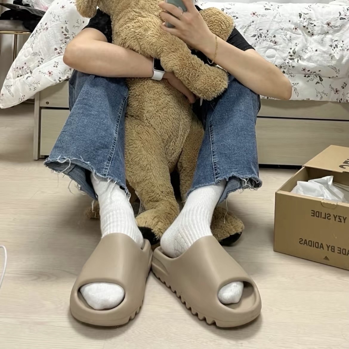 adidas Yeezy Slide "Pure" 拖鞋 米白 爆款 GW1934