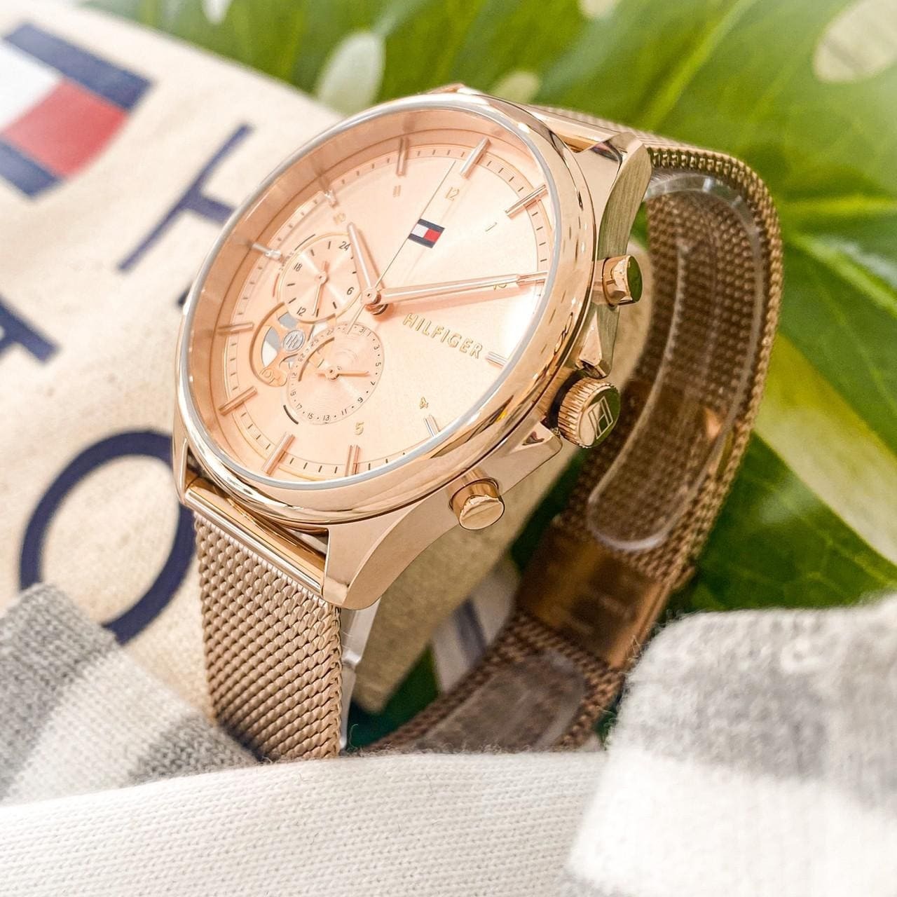 【Tommy Hilfiger】時尚造型鏤空石英腕錶 1782486 38mm  現代鐘錶