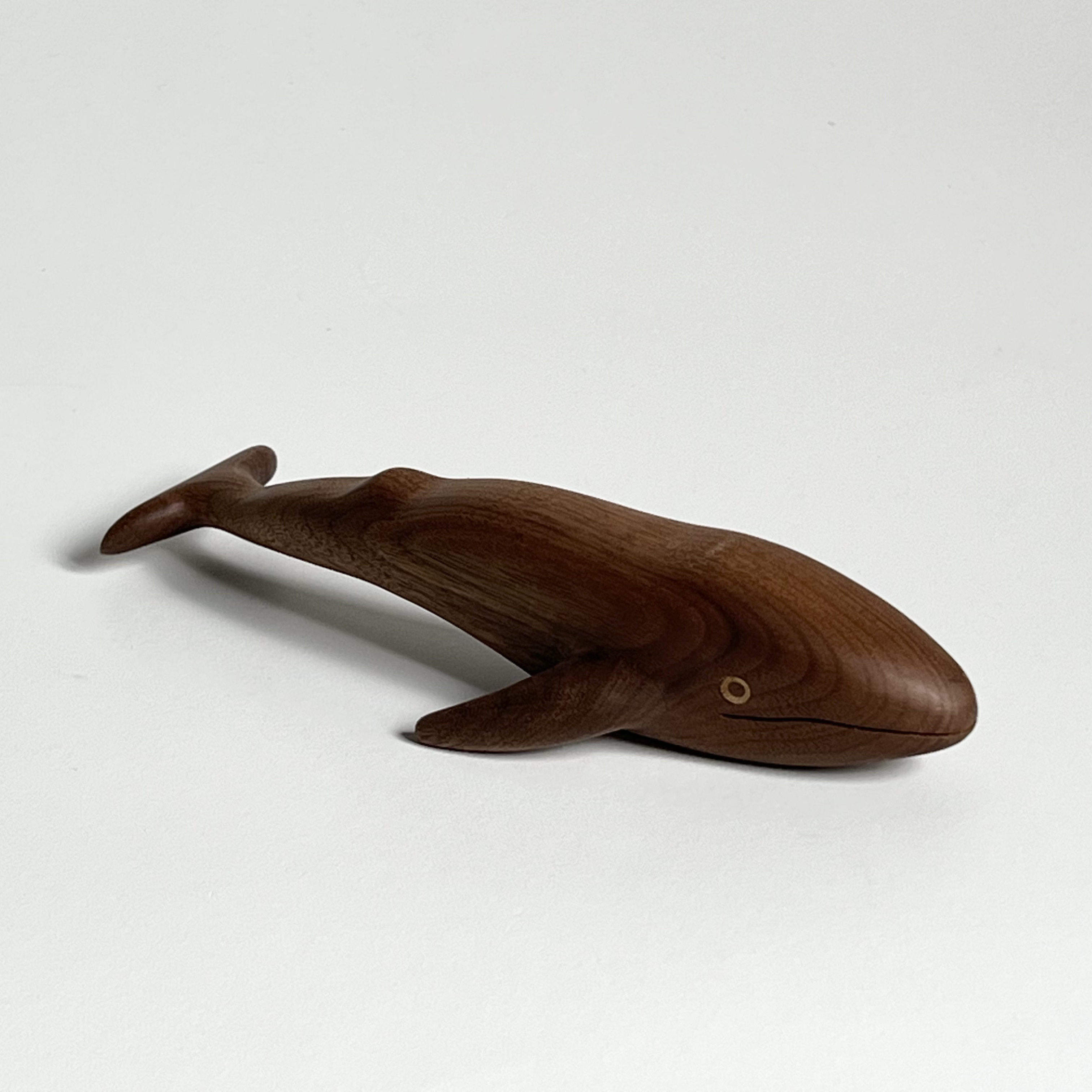 木雕鯨魚胡桃木