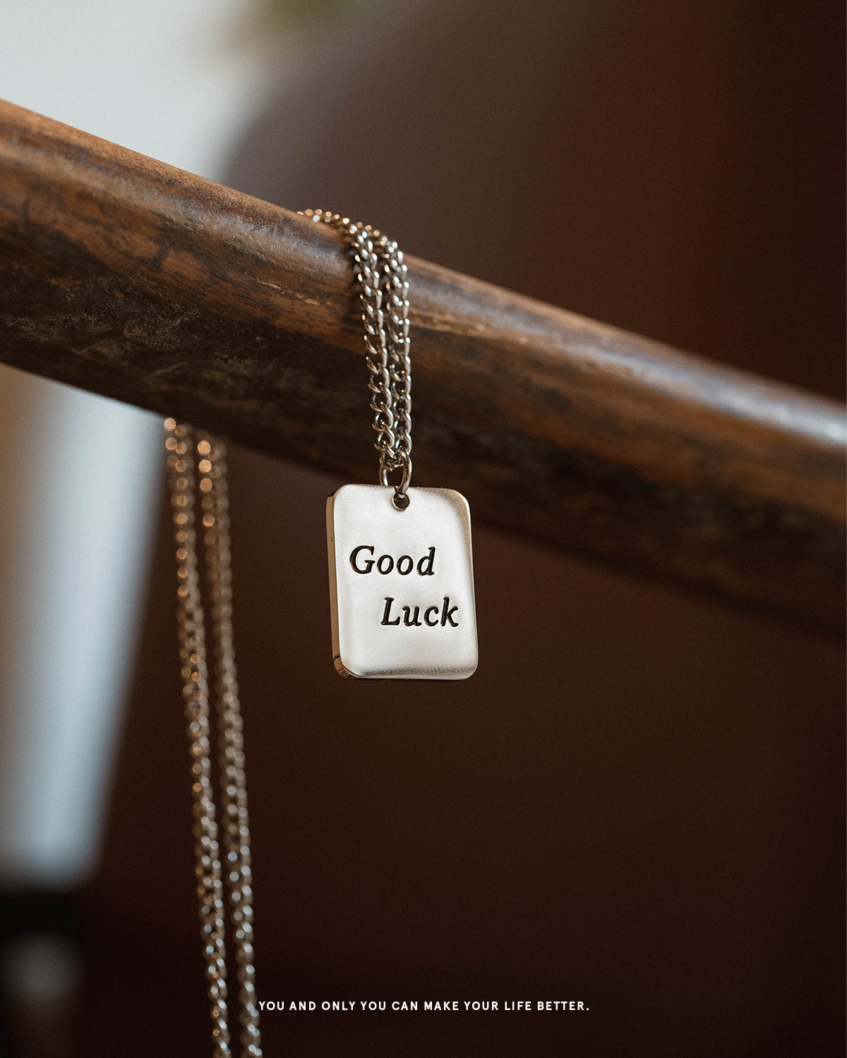 #現貨 (ACCN572) 鋼項鍊 極簡方牌 Good Luck