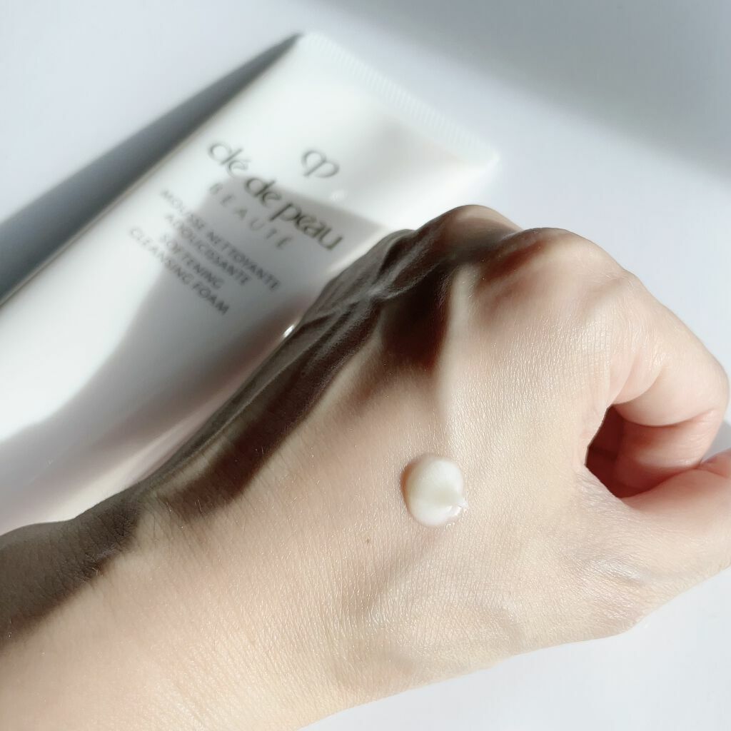 Cle de Peau Beaute SOFTENING CLEANSING FOAM N 鉑鑽柔膚潔面泡沫 140g