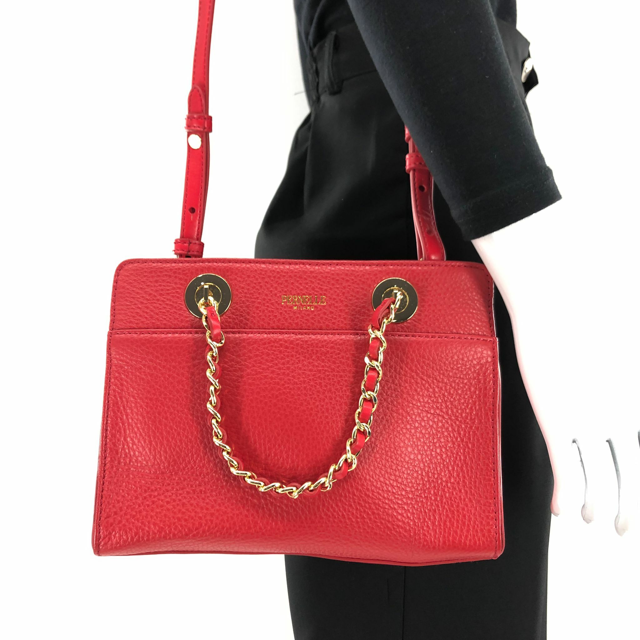 Pernelle Milano on X: Highlight your look with a small red shoulder bag  Shop now:  #fashion #handbag #fallwinter   / X