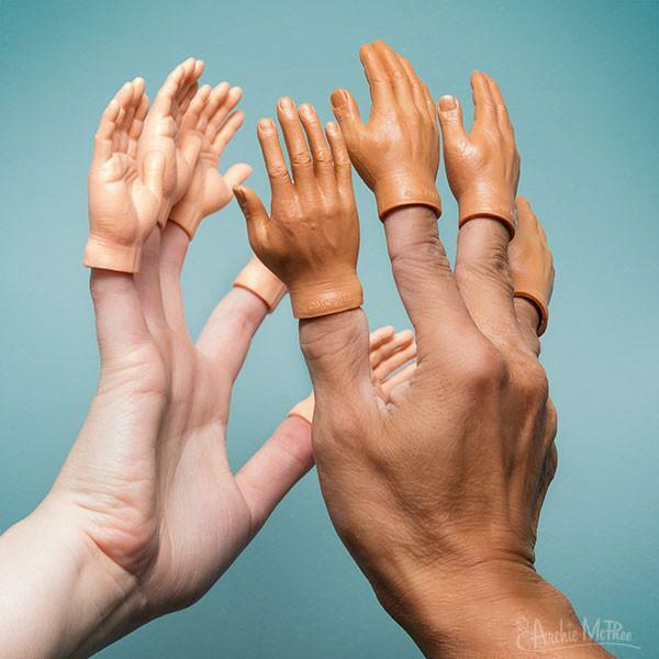 美國玩具品牌Archie McPhee 趣味小手指套 Finger Hands🙌兩色可挑款