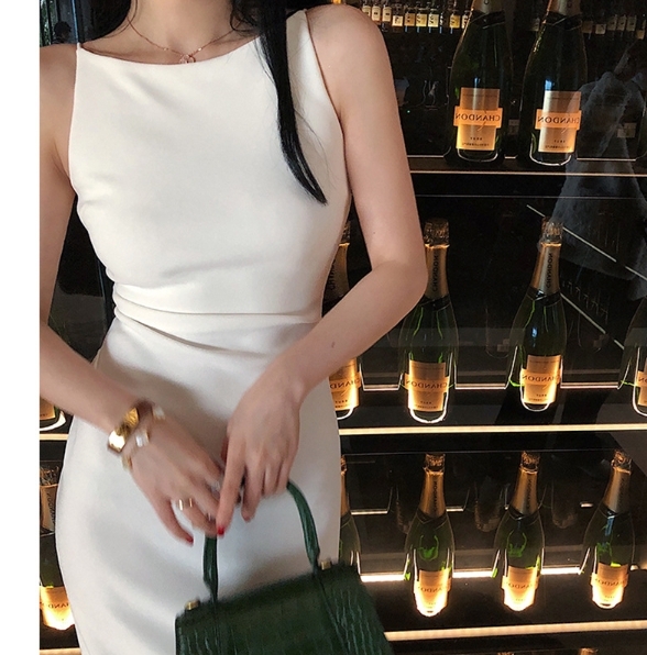 法式一字領簡約洋裝(黑/白/紅/淺藍)