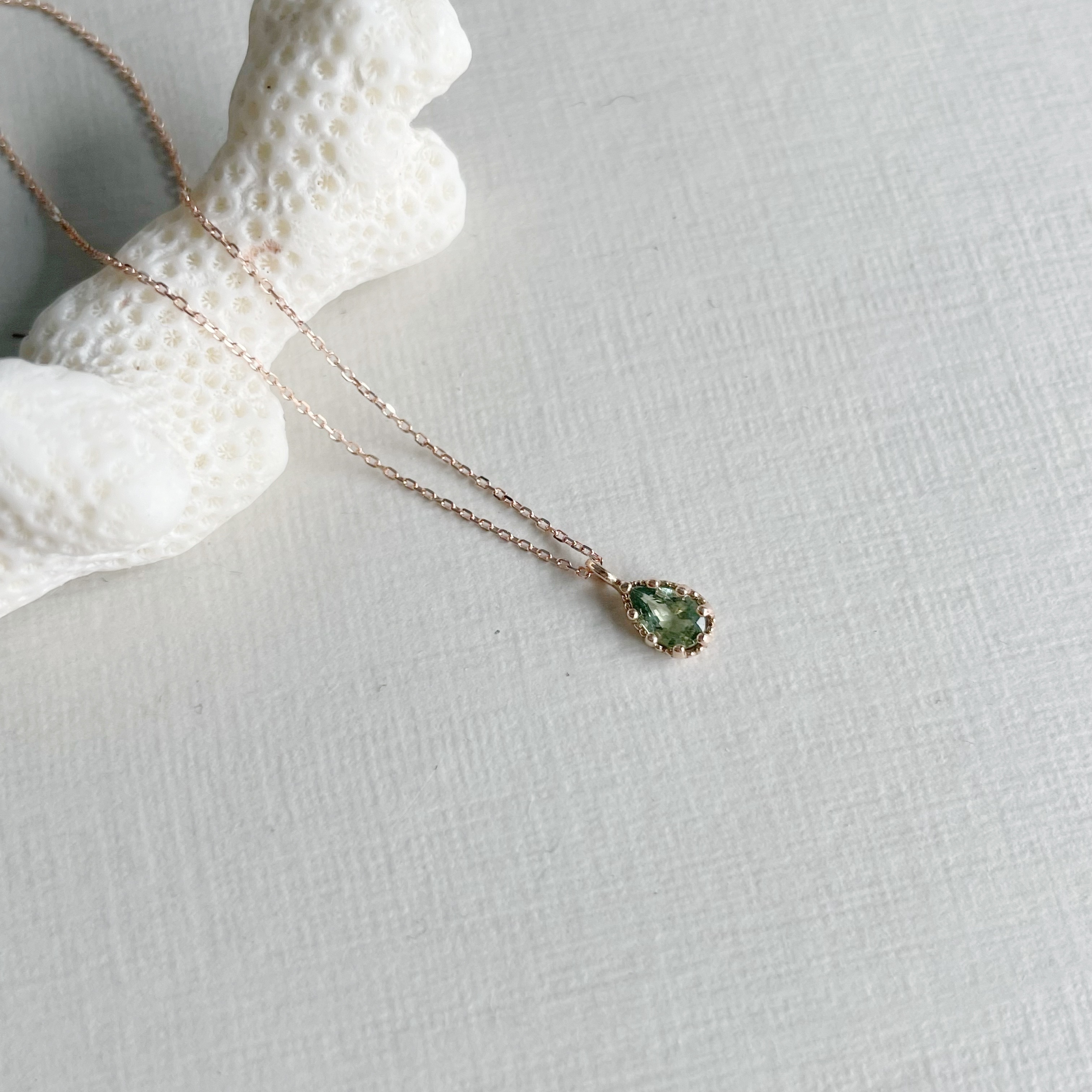 14K爪爪水滴綠色藍寶石項鍊