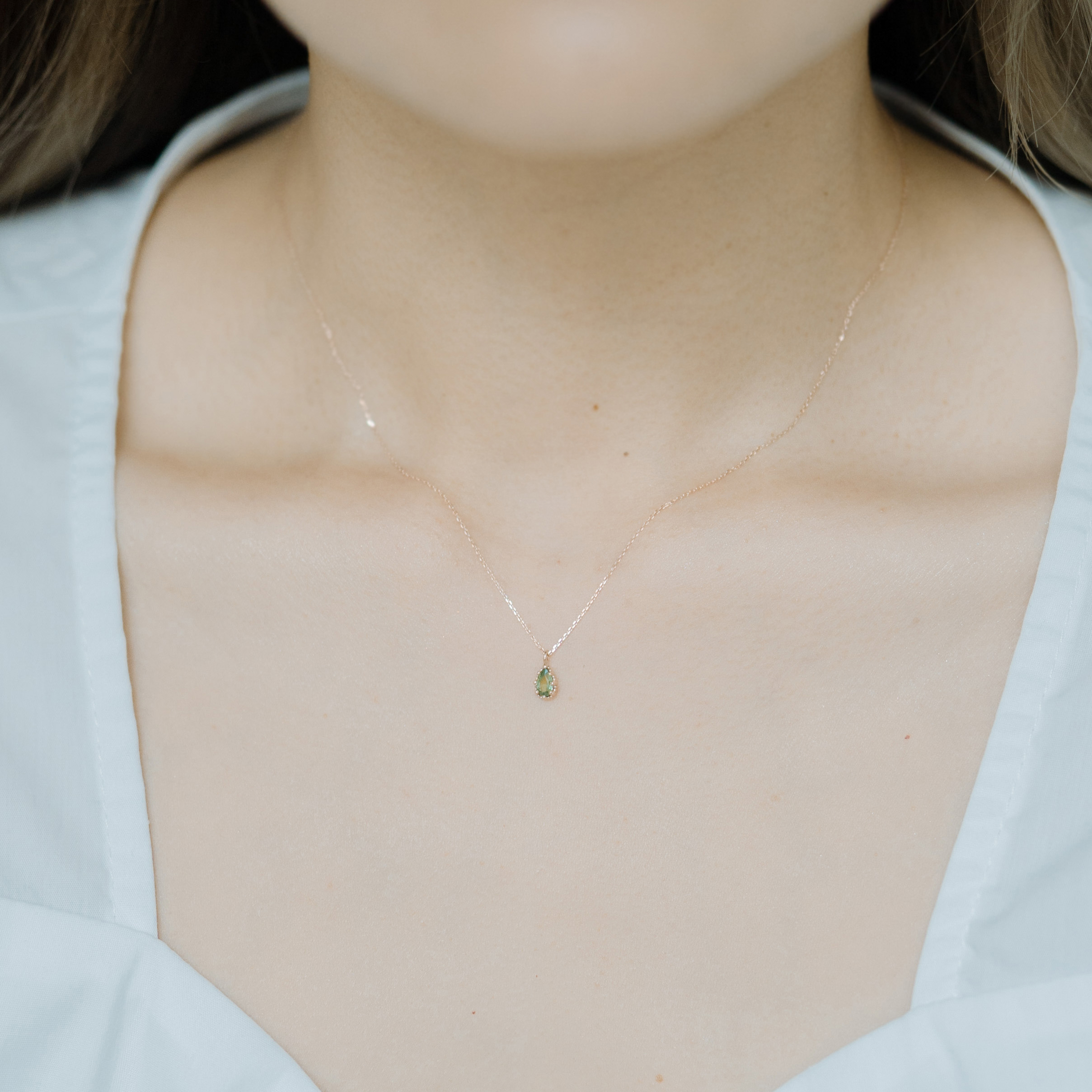 14K爪爪水滴綠色藍寶石項鍊