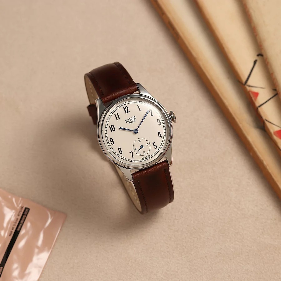 Old Smith 90-001 - Arabic/Blue hands with Dark Brown Leather Strap (Sapphire Glass)