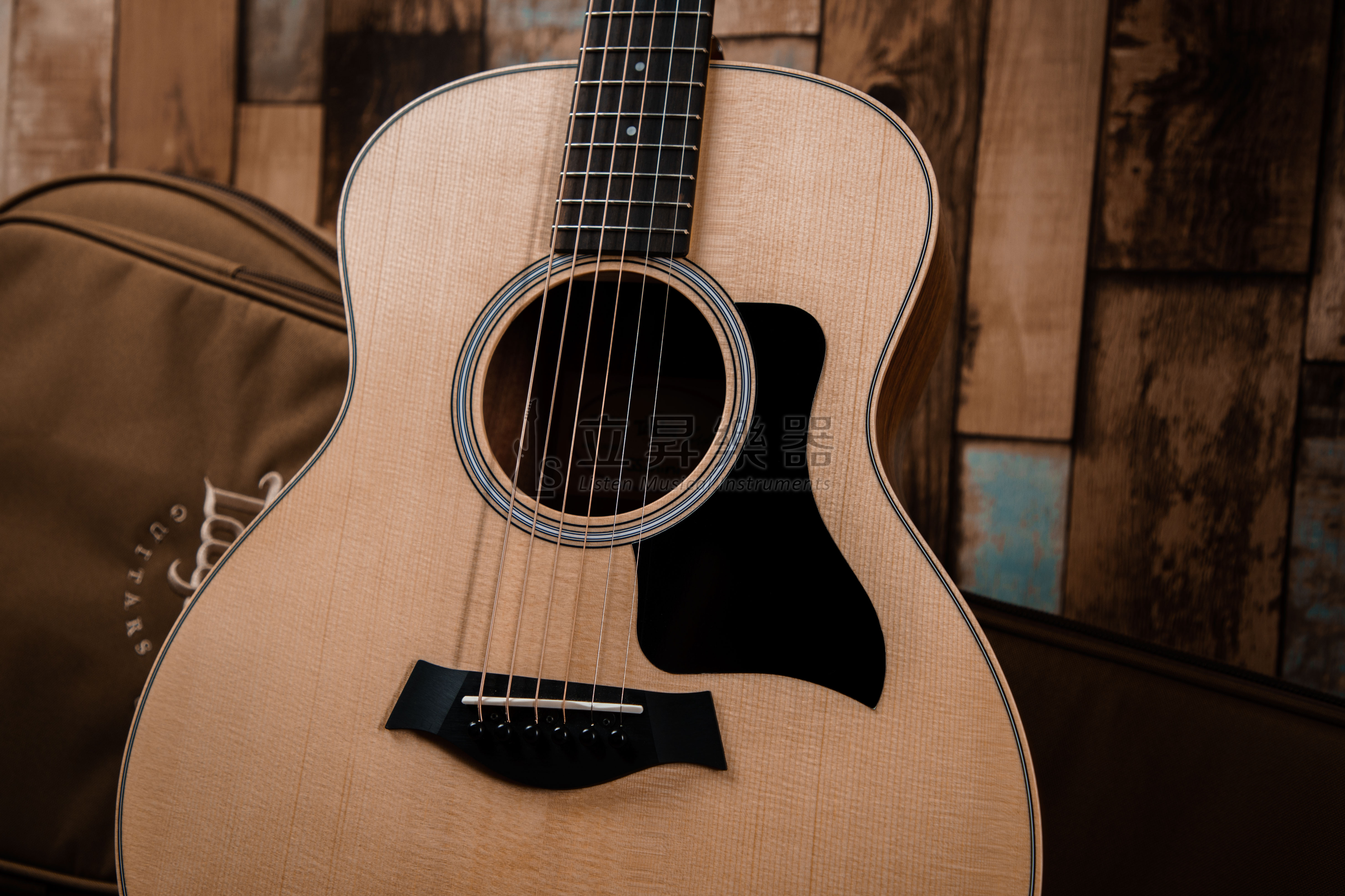 Taylor GS Mini-e RW 36吋 旅行吉他 雲杉面單 玫瑰木側背板 ES-B拾音器 附原廠琴袋