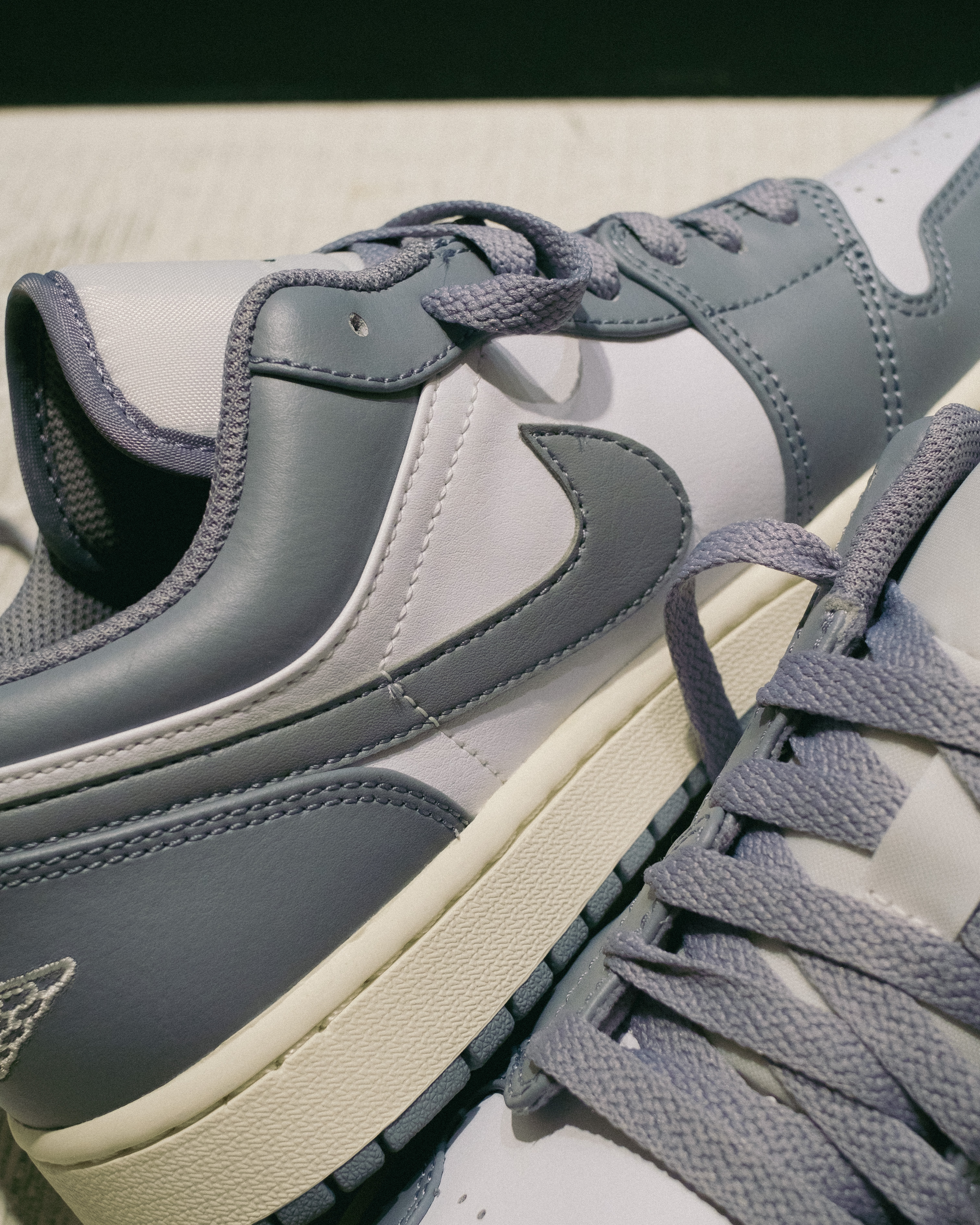 [INSTOCK] Air Jordan 1 Low Vintage Grey 553558-053