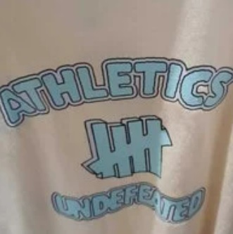 [S] UNDEFEATED ATHLETICS LOGO SHORT SLEEVE T-SHIRT,BEIGE, UDF-SSTS-2103BE (SMW21)