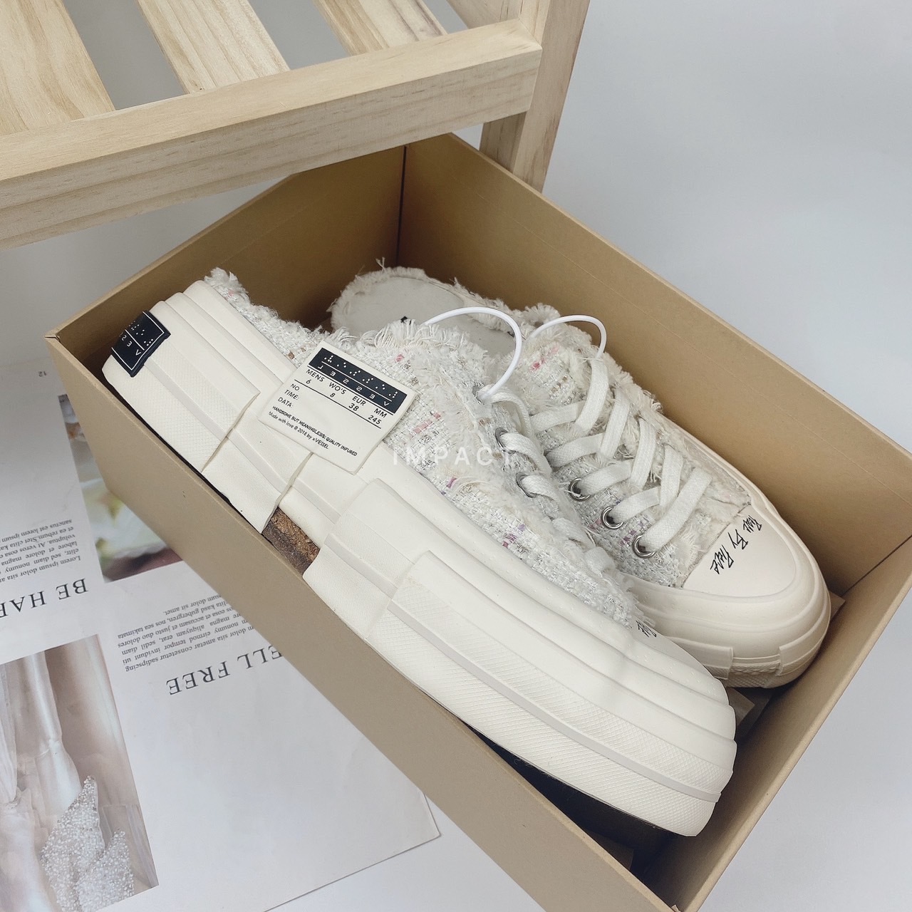 xVESSEL G.O.P. Lows  吳建豪 白色小香風 變色低筒梳化 流蘇女鞋 懶人半拖