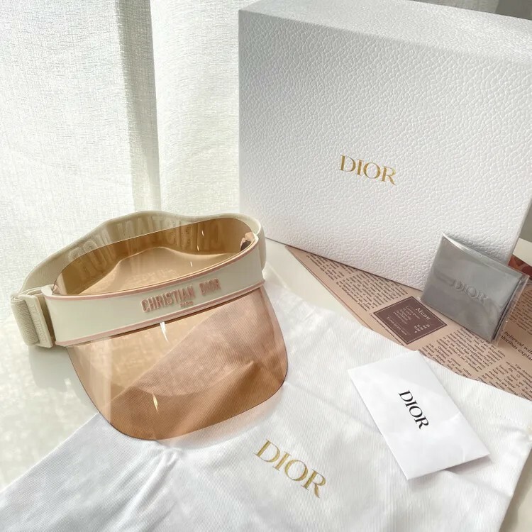Diorclub V1u 裸粉色遮陽帽
