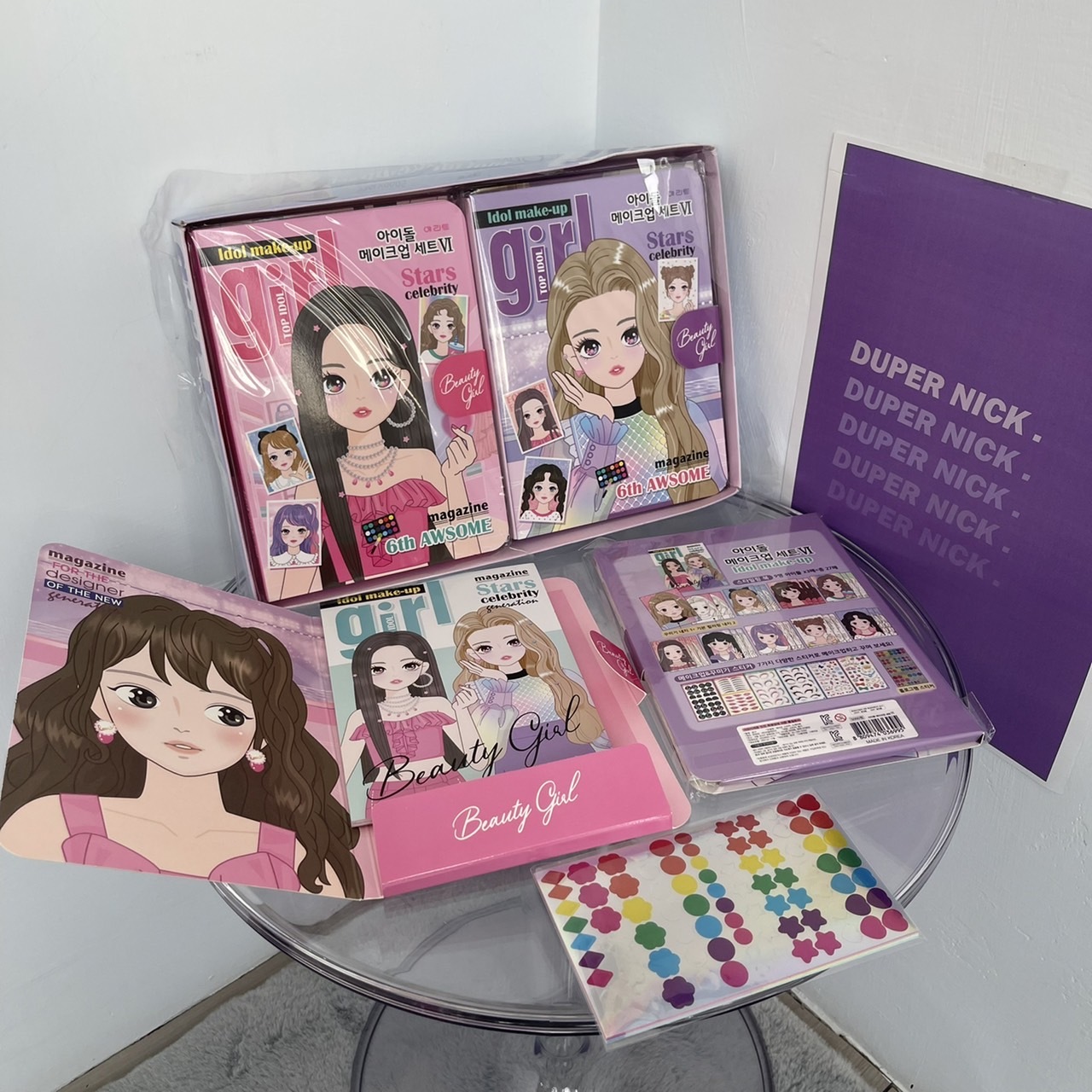 現貨 韓國代購 偶像化妝塗鴉本 偶像雜誌 換衣換裝貼紙 貼紙組換裝扮家家酒