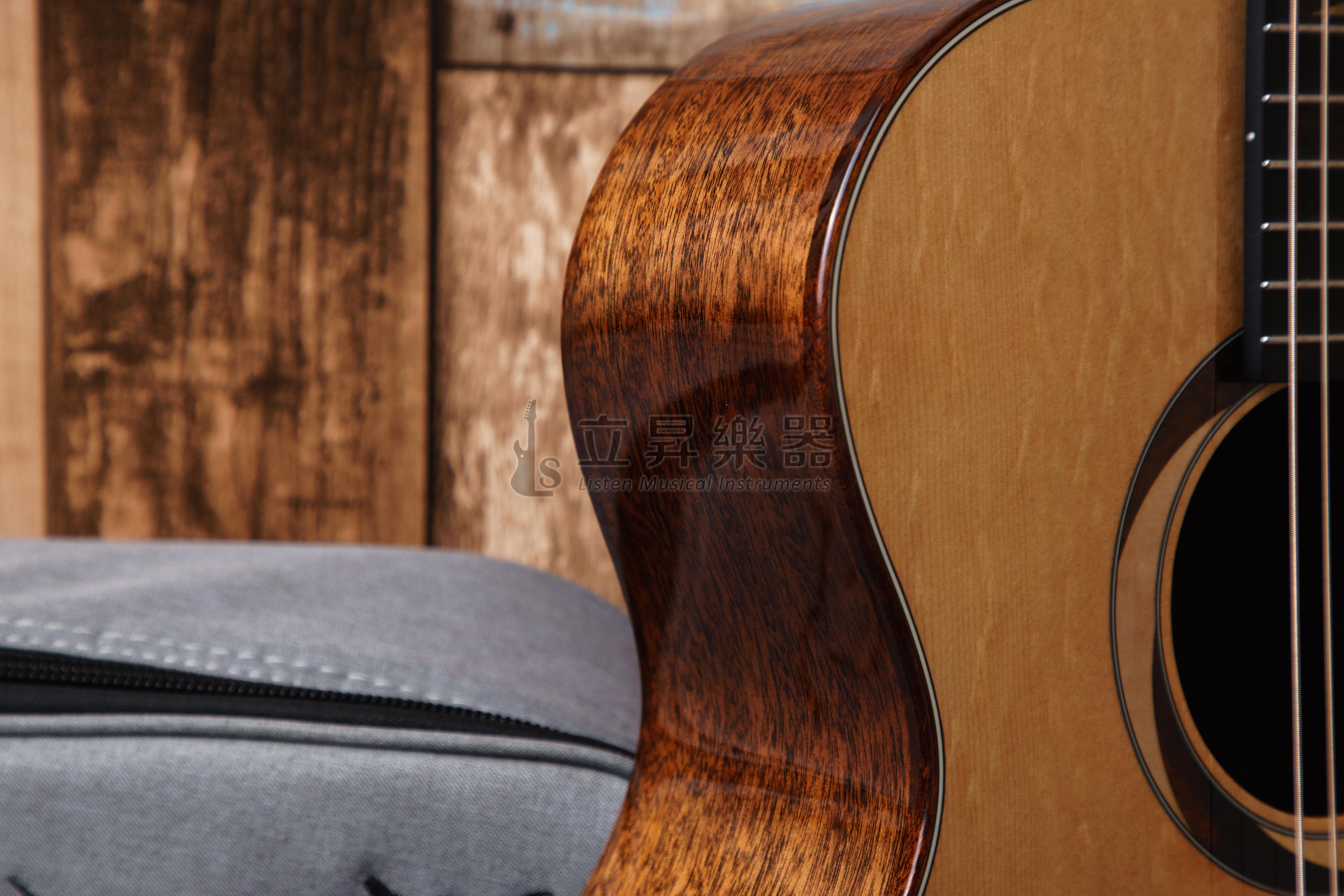 弦墨 西卡春華 40吋 OM桶 全單板木吉他 西堤卡熊爪雲杉面板 附原廠吉他袋 弦墨吉他 第 4 張圖片｜三峽吉他 / Bass
