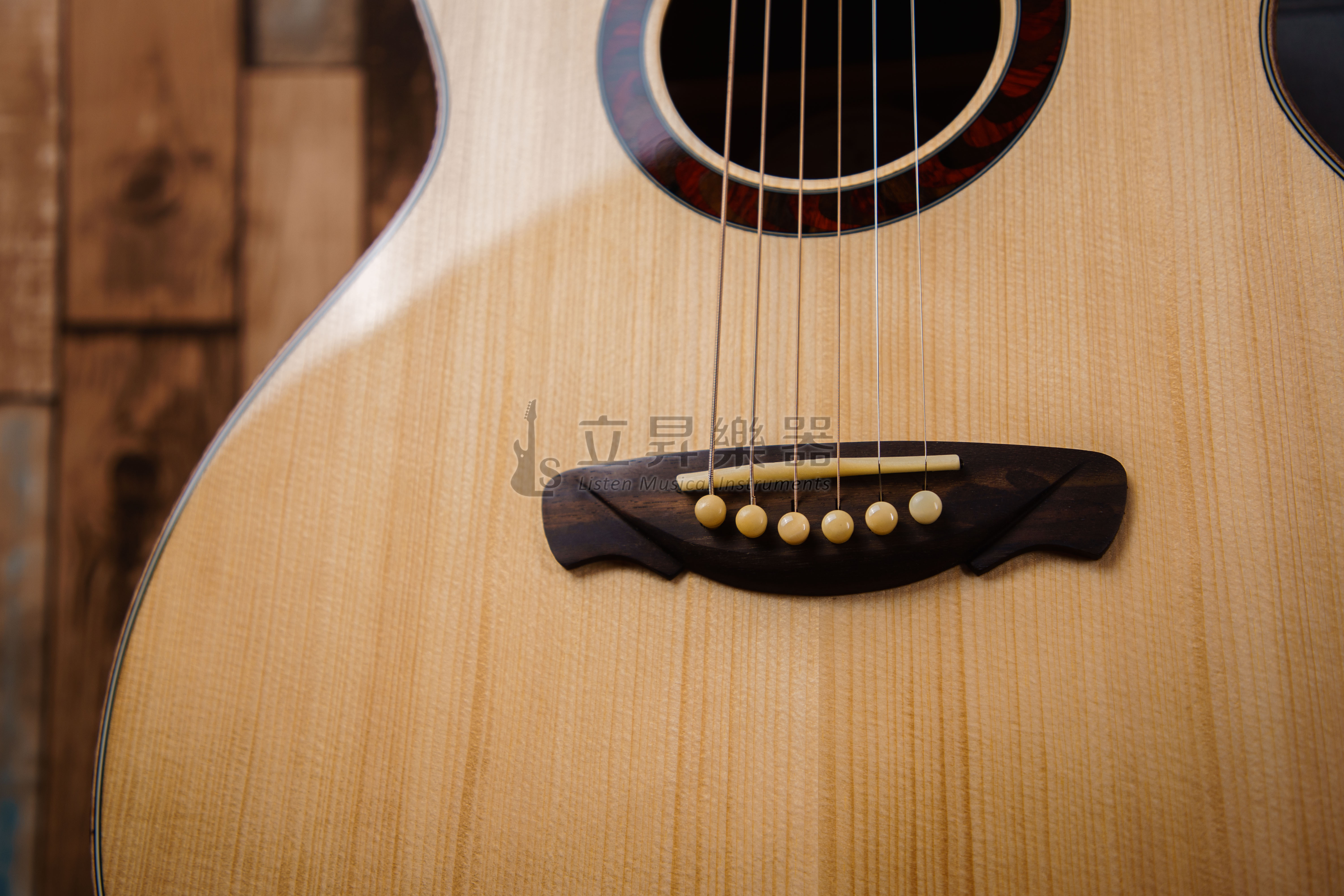 Hsienmo 弦墨 德杉春華 41吋 GA桶缺角 全單板木吉他 德國雲杉面板 附原廠吉他袋 弦墨吉他 第 3 張圖片｜三峽吉他 / Bass