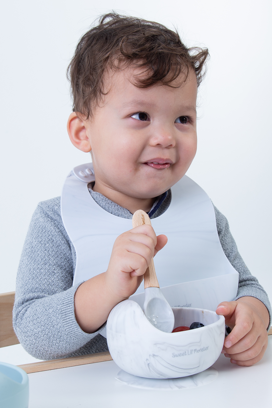 Sweet Lil' Monster｜矽膠防⽔圍兜