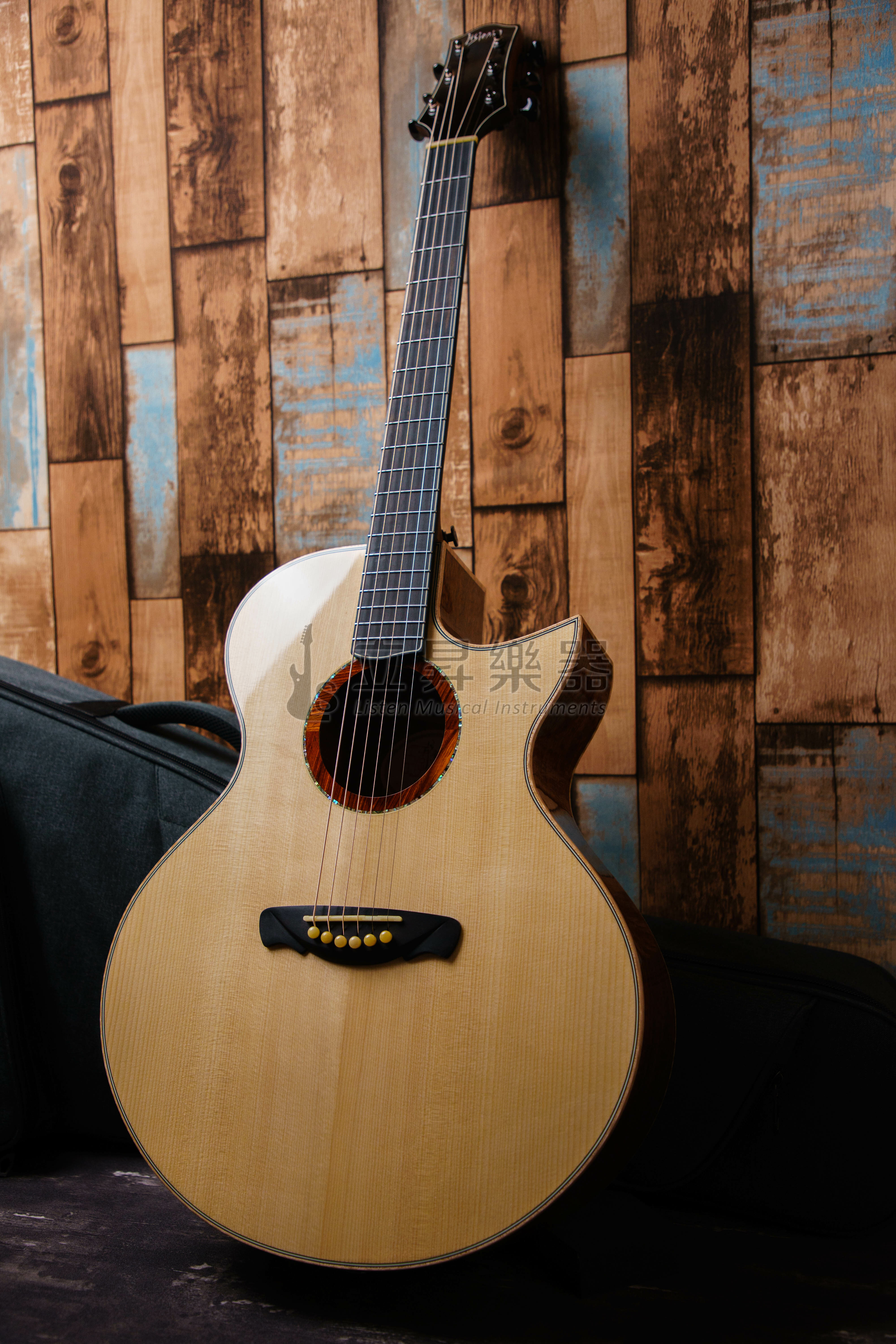 Hsienmo 弦墨 尖角春華 41吋 MJC尖缺角桶身 全單板木吉他 德國雲杉面板 附Jinchuan B-2022厚琴袋 弦墨吉他