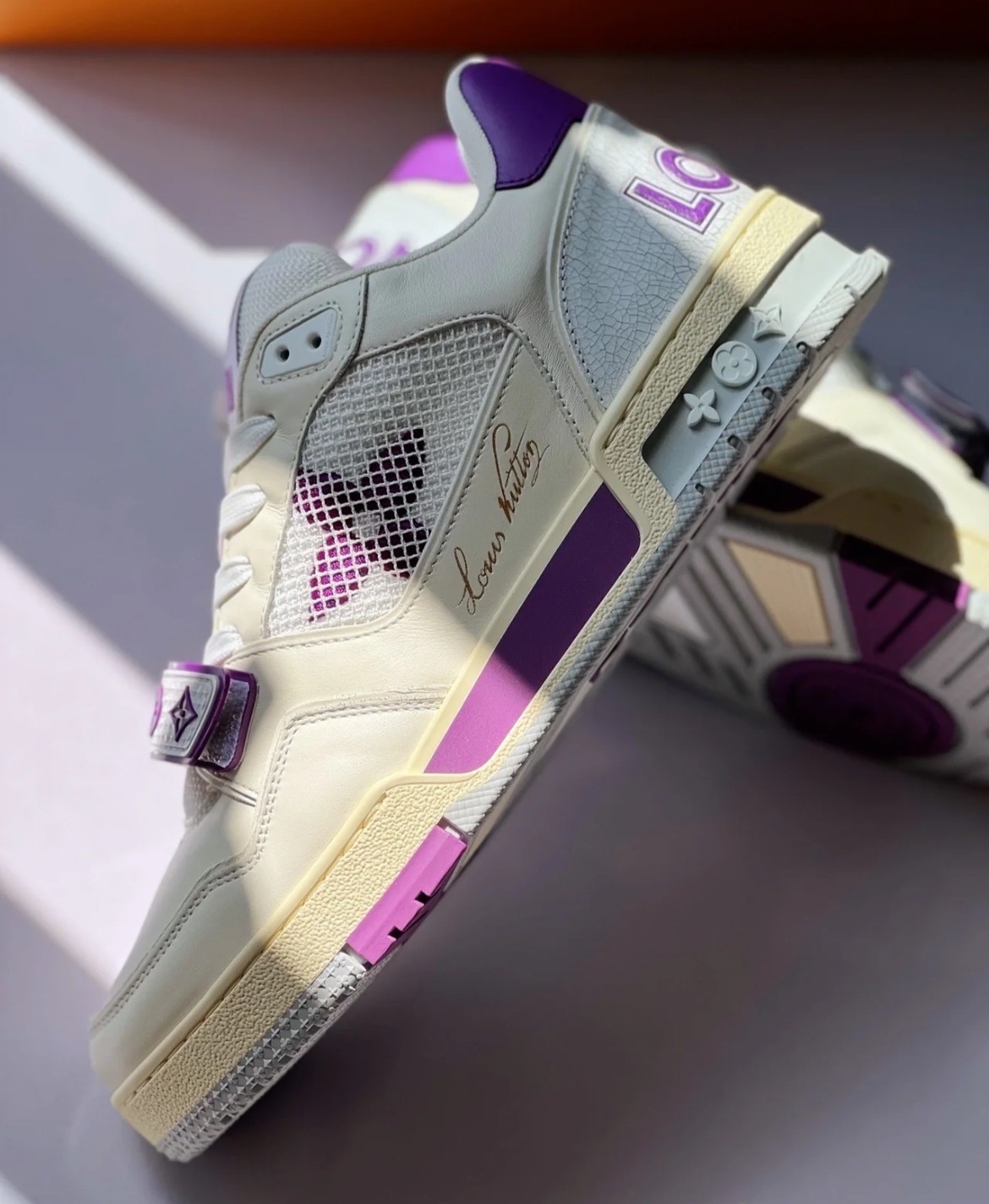 Louis Vuitton LV Trainer 紫色 魔鬼氈